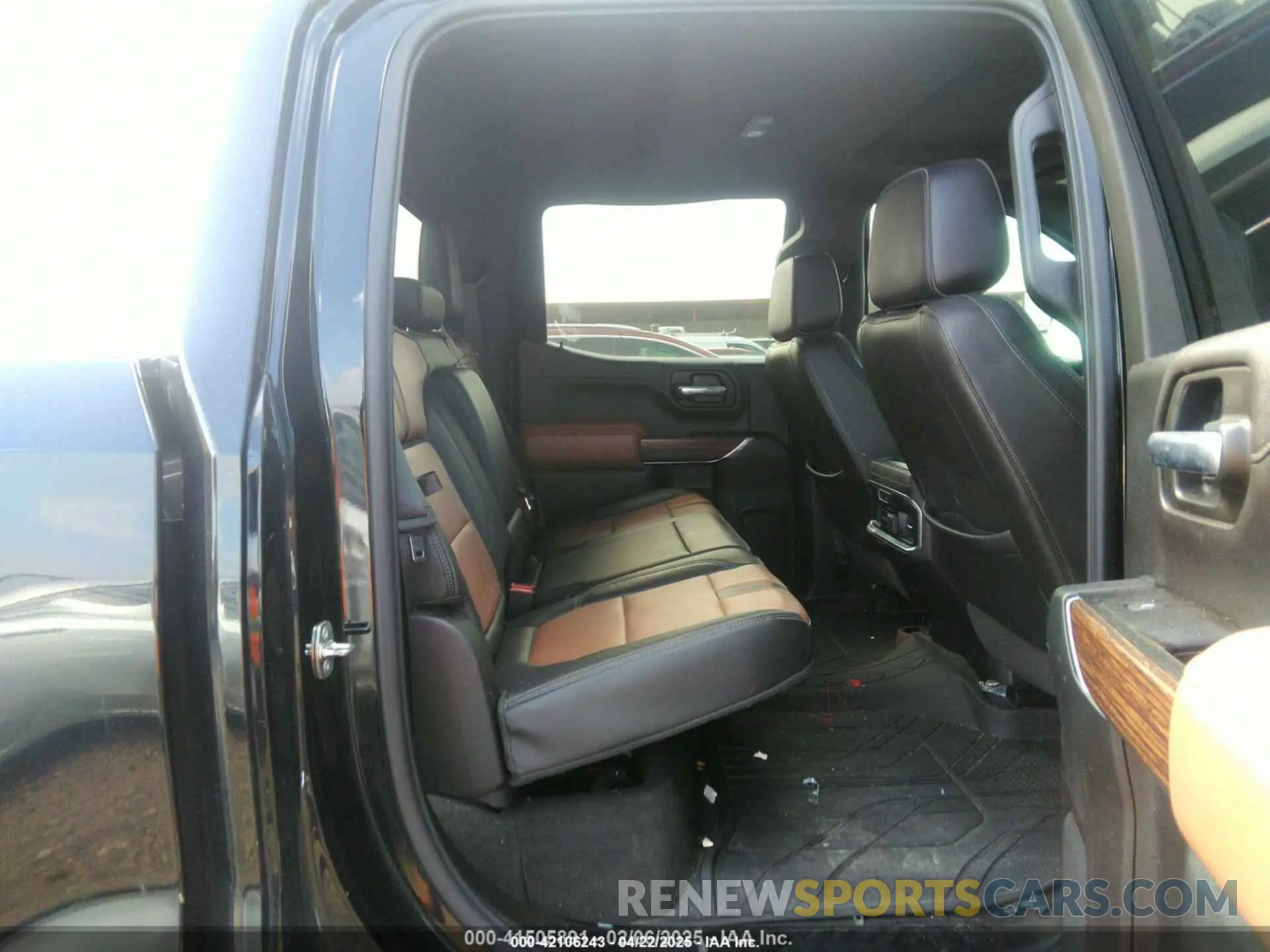 8 Photograph of a damaged car 1GCUYHEL1KZ360808 CHEVROLET SILVERADO 1500 2019