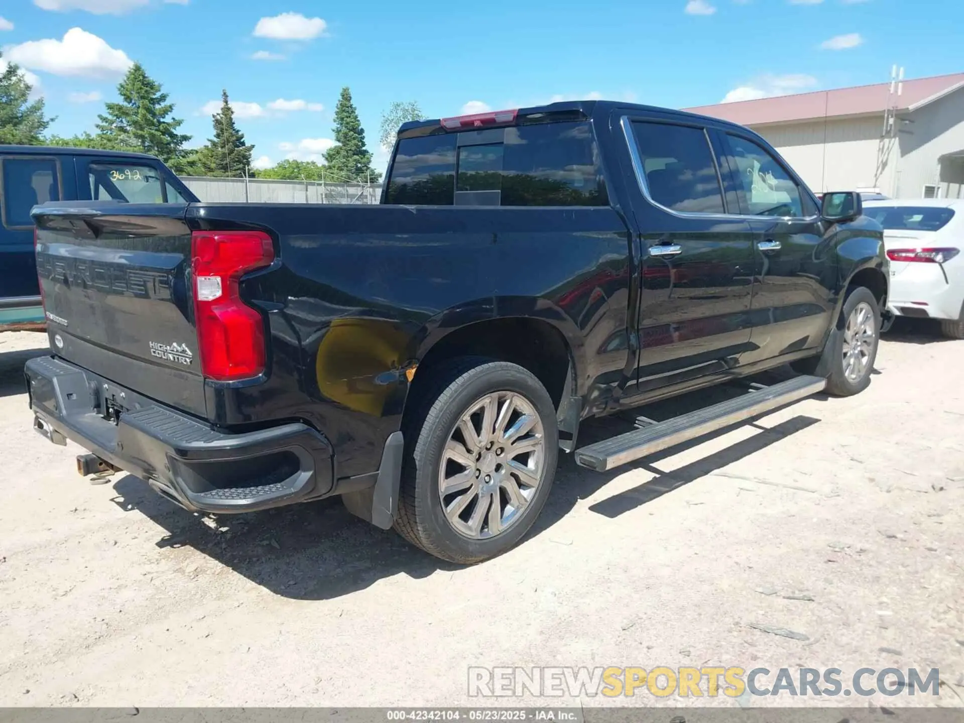 4 Photograph of a damaged car 1GCUYHEL3KZ216967 CHEVROLET SILVERADO 1500 2019