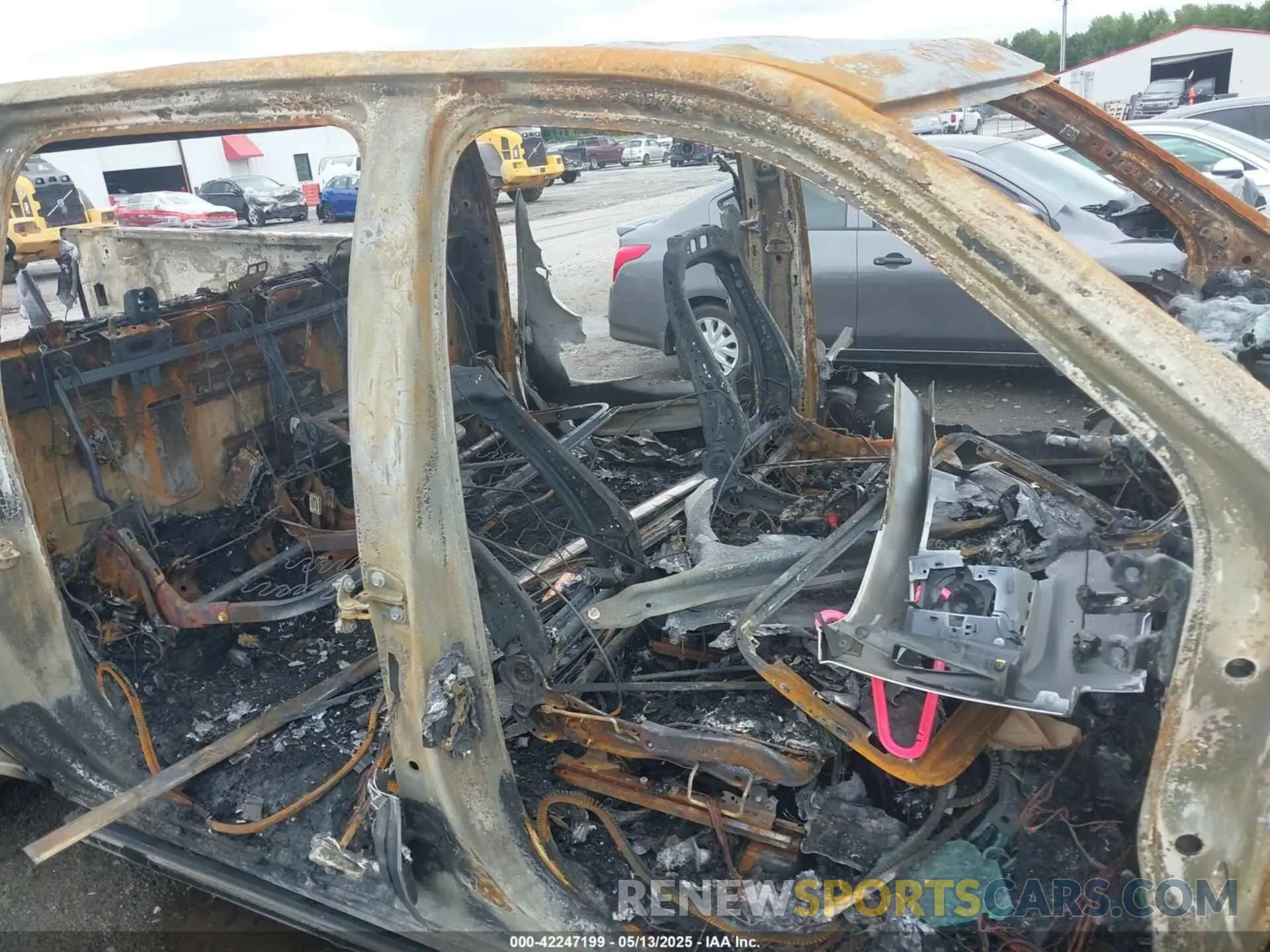 12 Photograph of a damaged car 1GCUYHEL8KZ225924 CHEVROLET SILVERADO 1500 2019