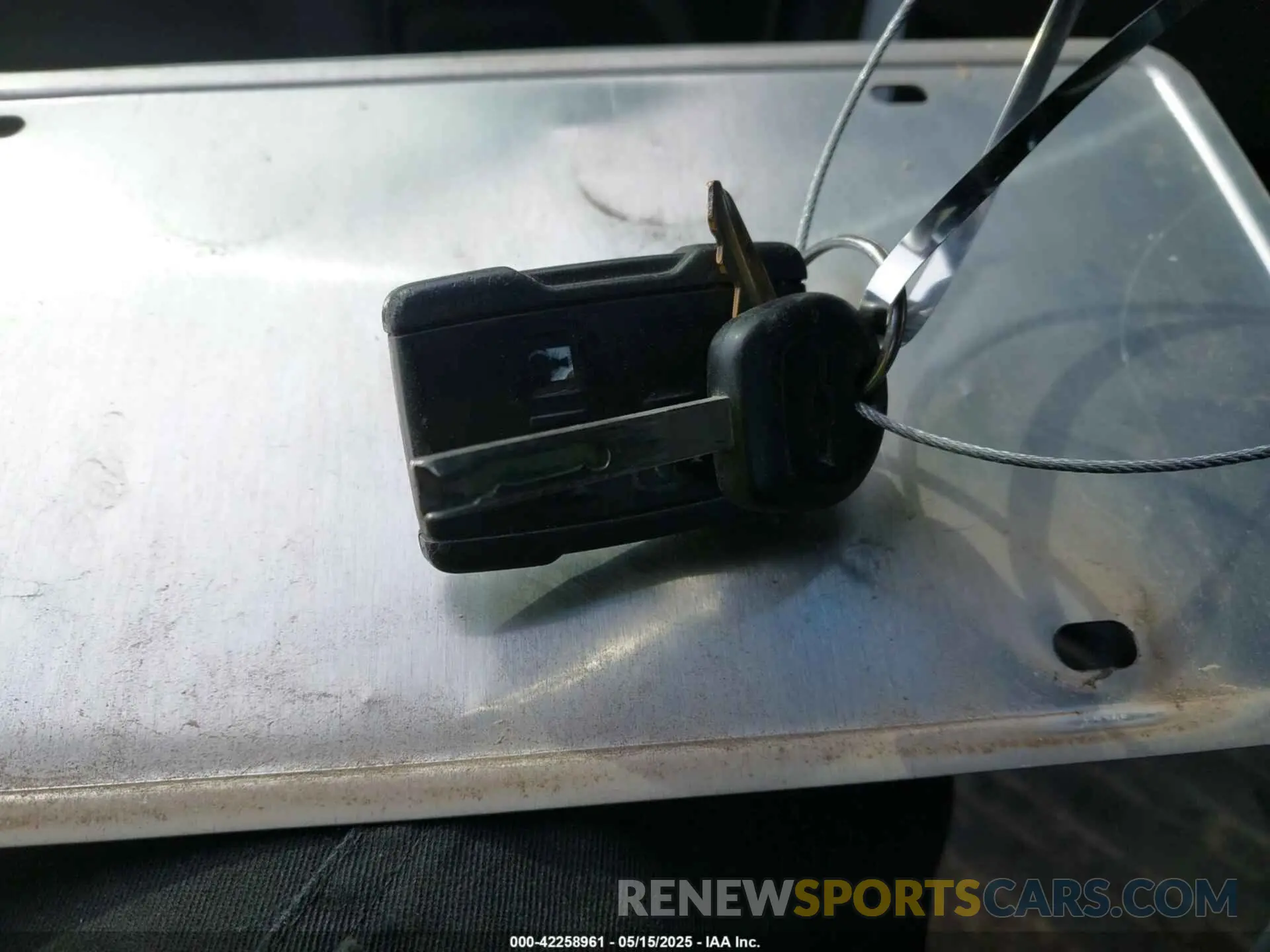 11 Photograph of a damaged car 3GCNWAEF8KG252133 CHEVROLET SILVERADO 1500 2019
