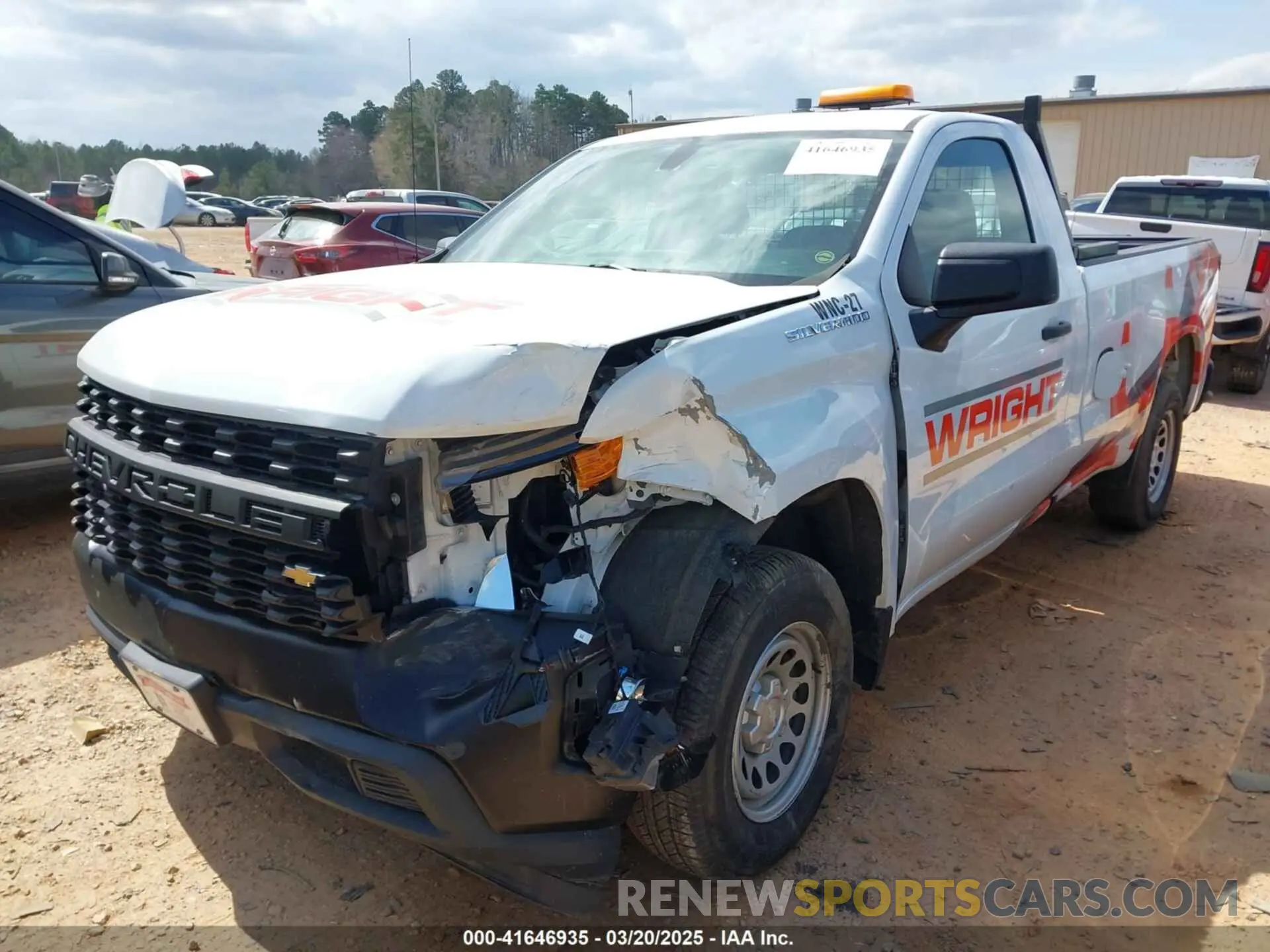 2 Photograph of a damaged car 3GCNWAEH0KG212727 CHEVROLET SILVERADO 1500 2019