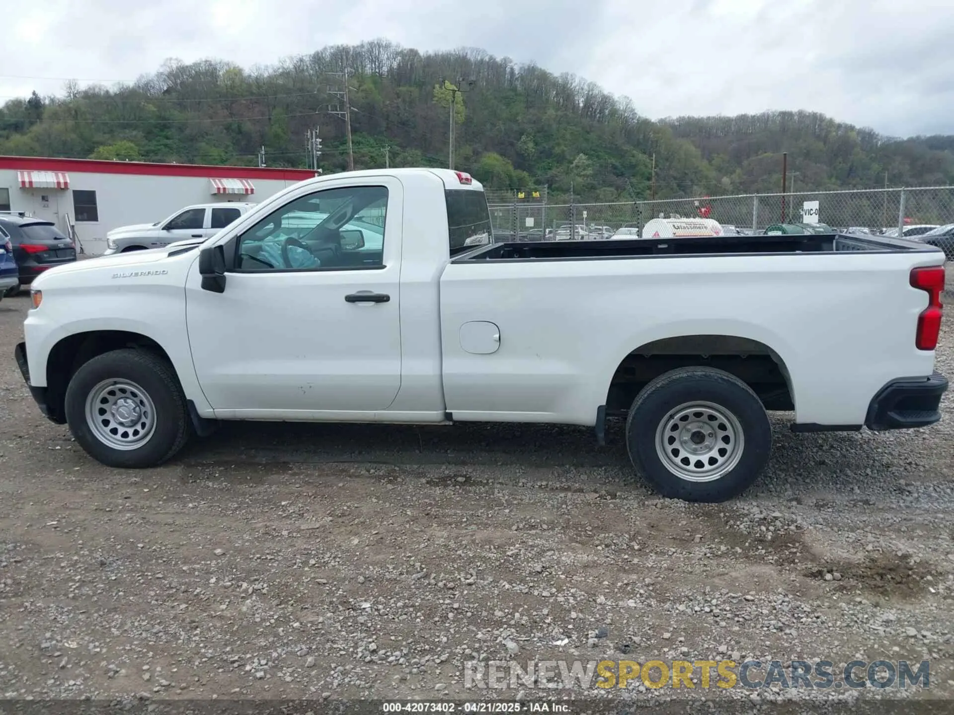 15 Photograph of a damaged car 3GCNWAEH8KG249542 CHEVROLET SILVERADO 1500 2019
