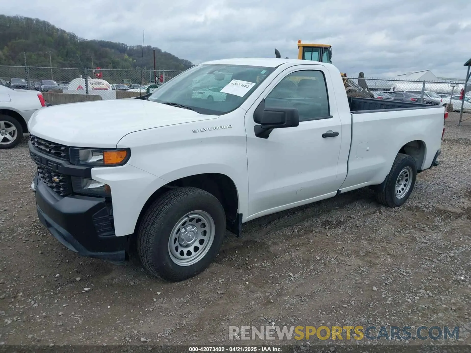 2 Photograph of a damaged car 3GCNWAEH8KG249542 CHEVROLET SILVERADO 1500 2019