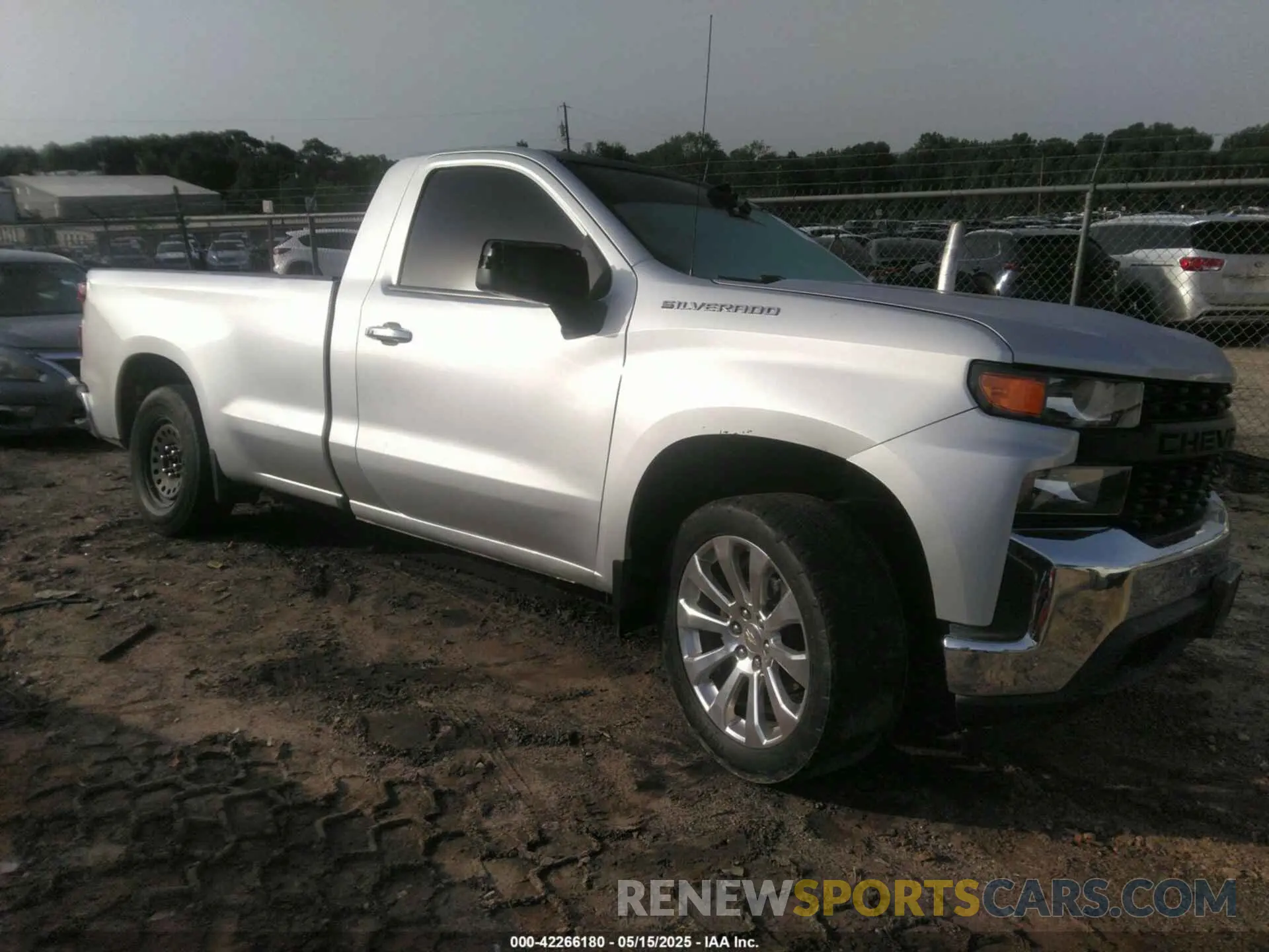 1 Photograph of a damaged car 3GCNWAEH8KG292486 CHEVROLET SILVERADO 1500 2019