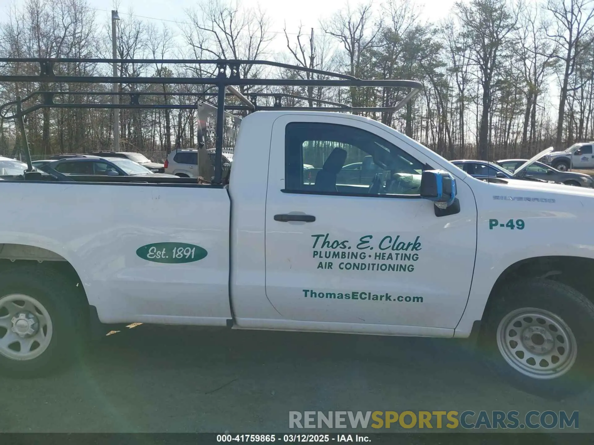 13 Photograph of a damaged car 3GCNWAEH9KG237030 CHEVROLET SILVERADO 1500 2019