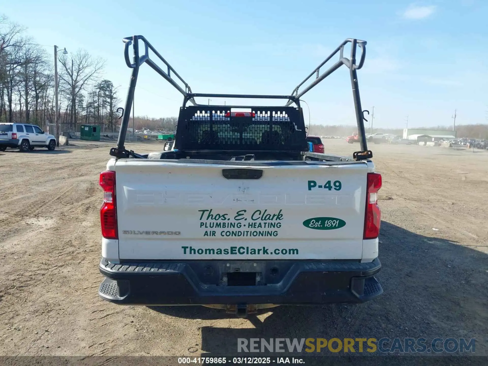 16 Photograph of a damaged car 3GCNWAEH9KG237030 CHEVROLET SILVERADO 1500 2019
