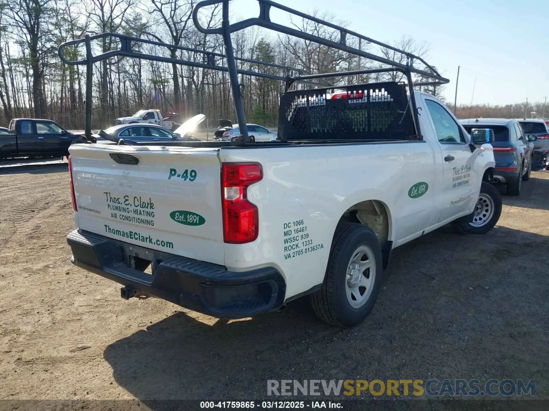 4 Photograph of a damaged car 3GCNWAEH9KG237030 CHEVROLET SILVERADO 1500 2019