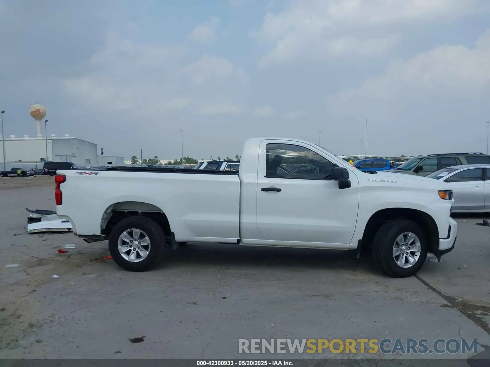 14 Photograph of a damaged car 3GCNYAEH2KG172130 CHEVROLET SILVERADO 1500 2019