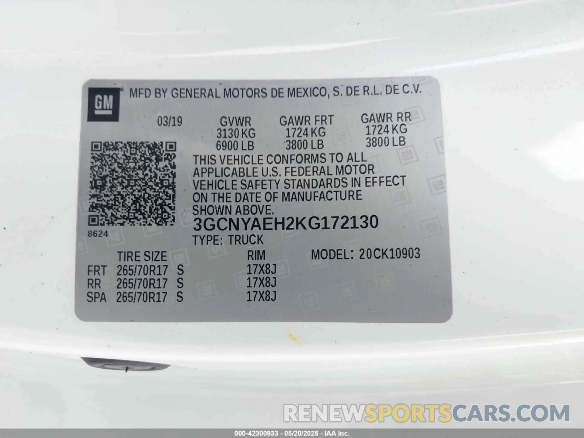 9 Photograph of a damaged car 3GCNYAEH2KG172130 CHEVROLET SILVERADO 1500 2019