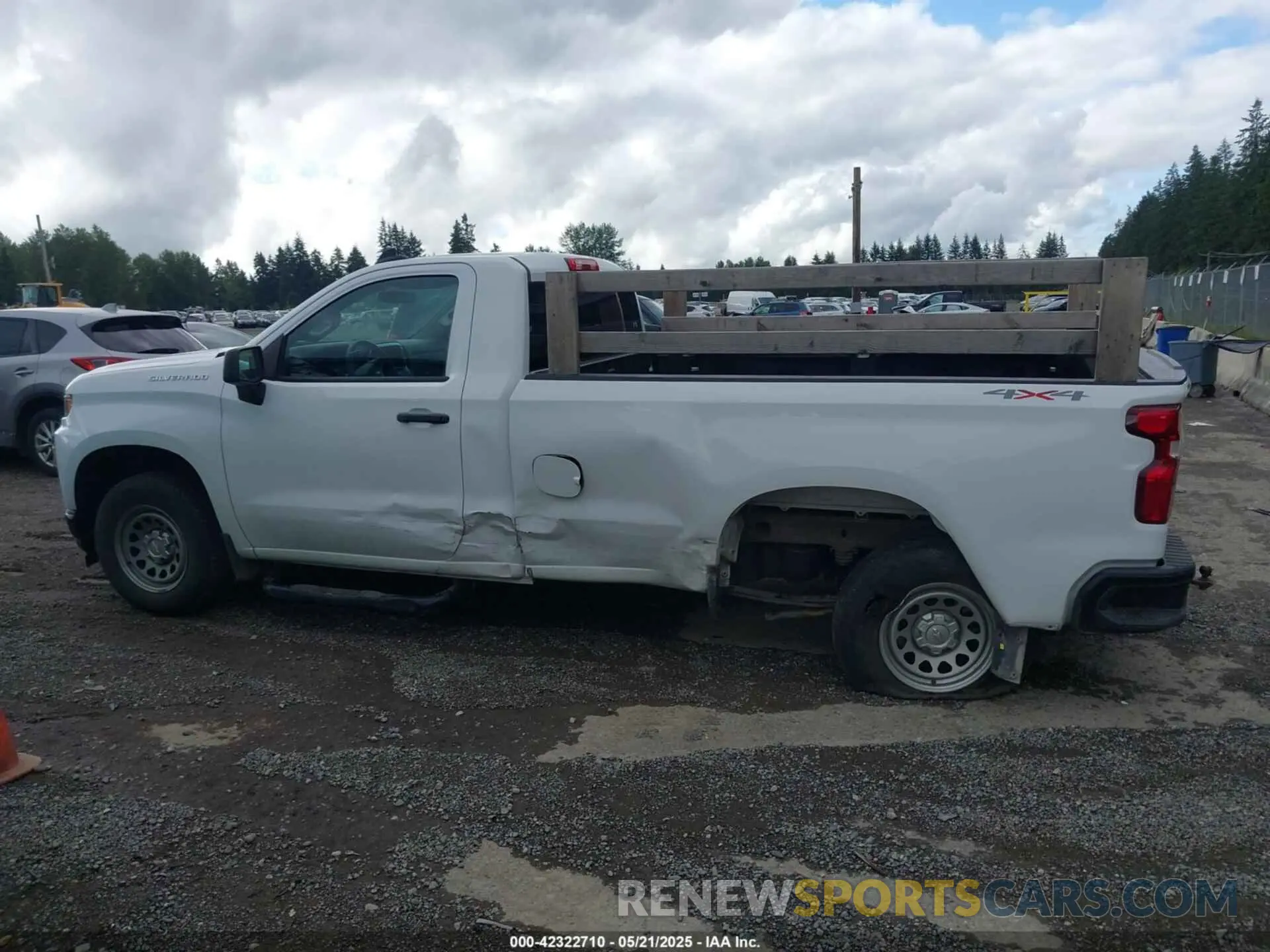 14 Photograph of a damaged car 3GCNYAEH9KG199986 CHEVROLET SILVERADO 1500 2019