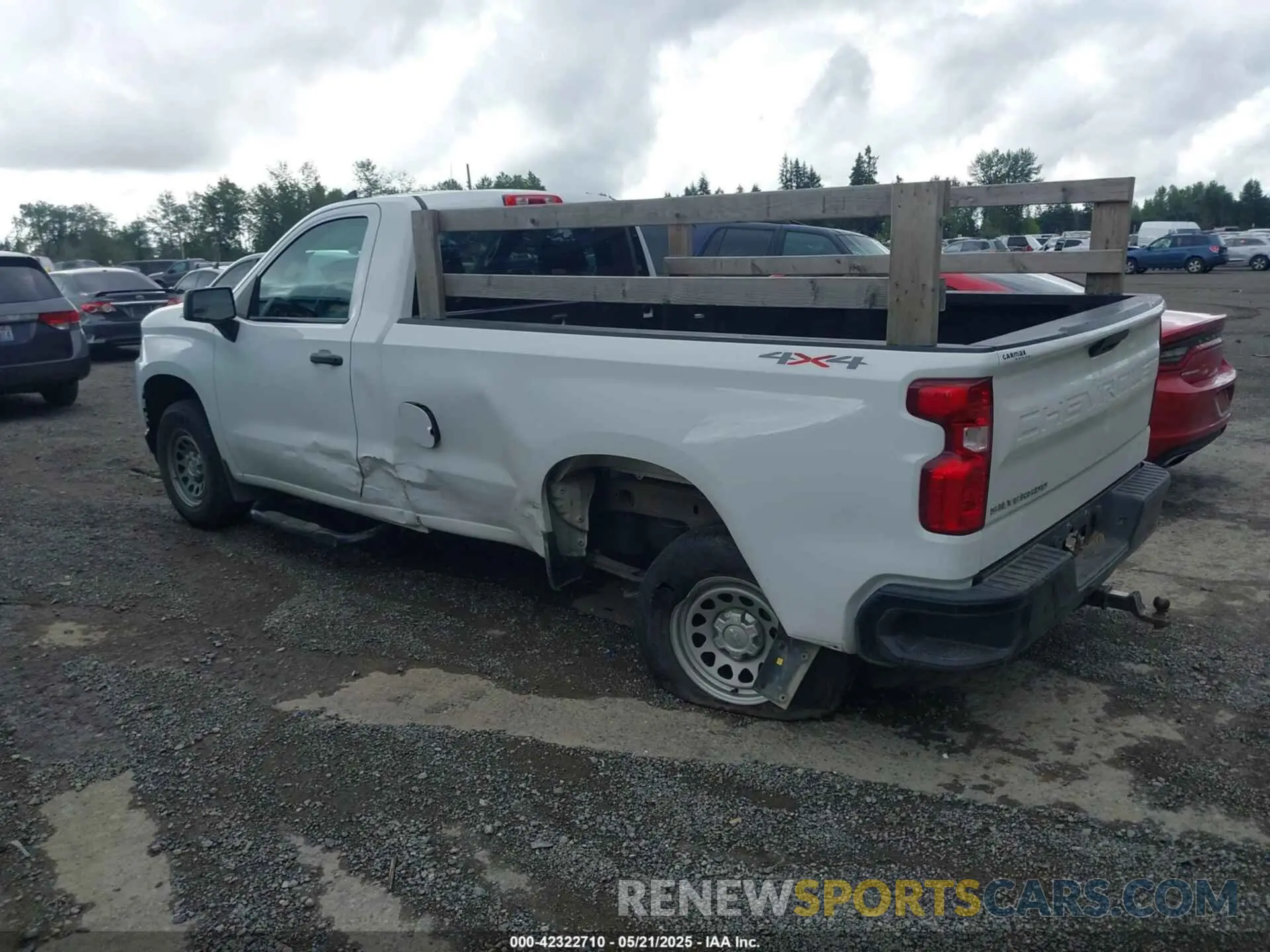 3 Photograph of a damaged car 3GCNYAEH9KG199986 CHEVROLET SILVERADO 1500 2019