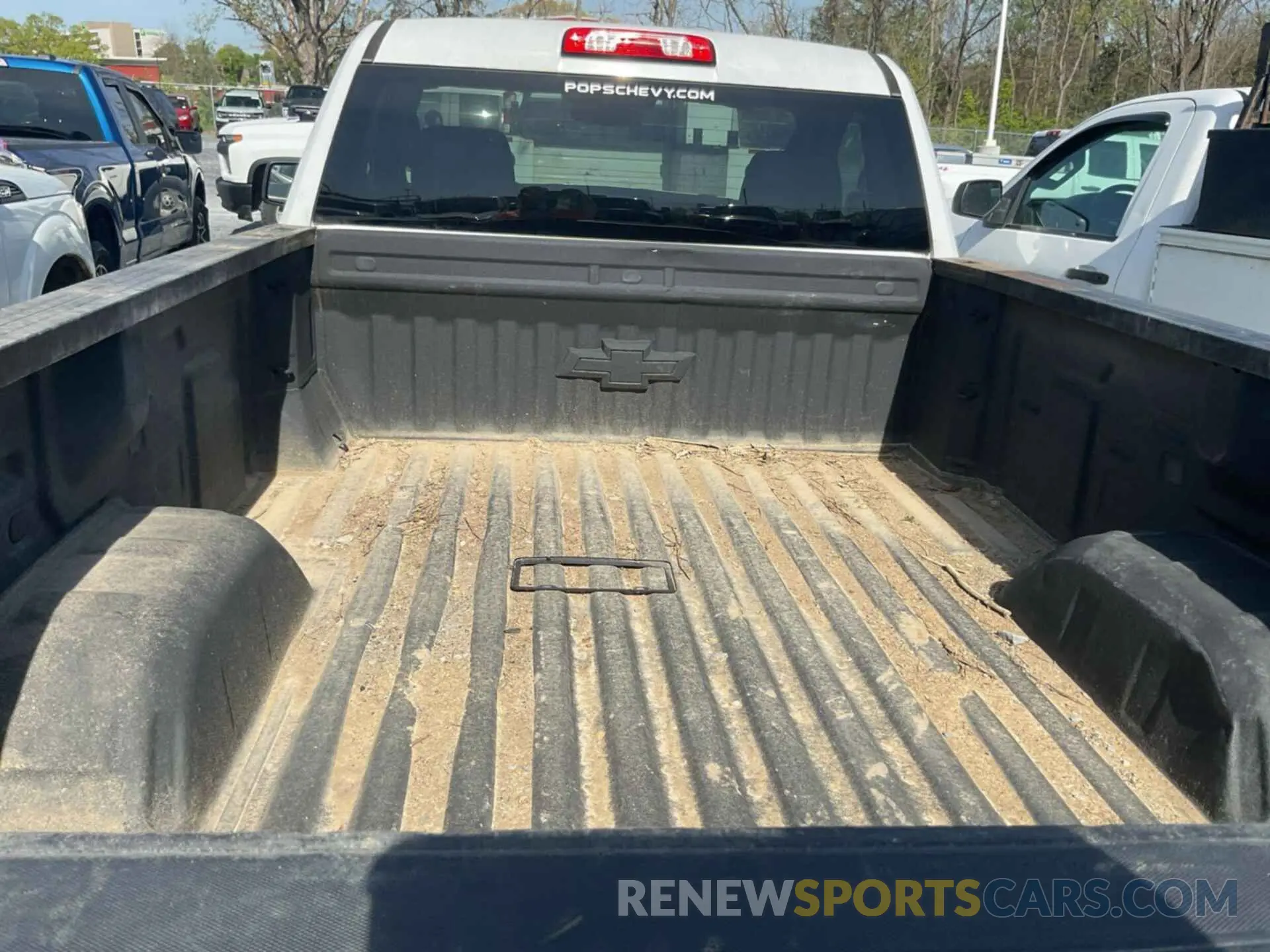 15 Photograph of a damaged car 3GCNYAEHXKG307807 CHEVROLET SILVERADO 1500 2019