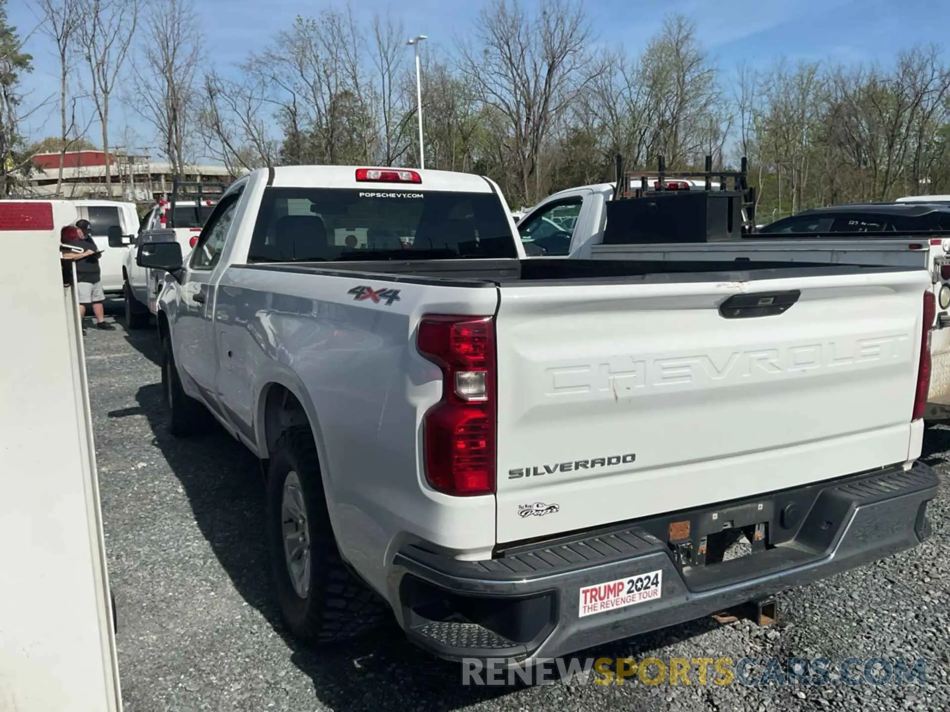 9 Photograph of a damaged car 3GCNYAEHXKG307807 CHEVROLET SILVERADO 1500 2019