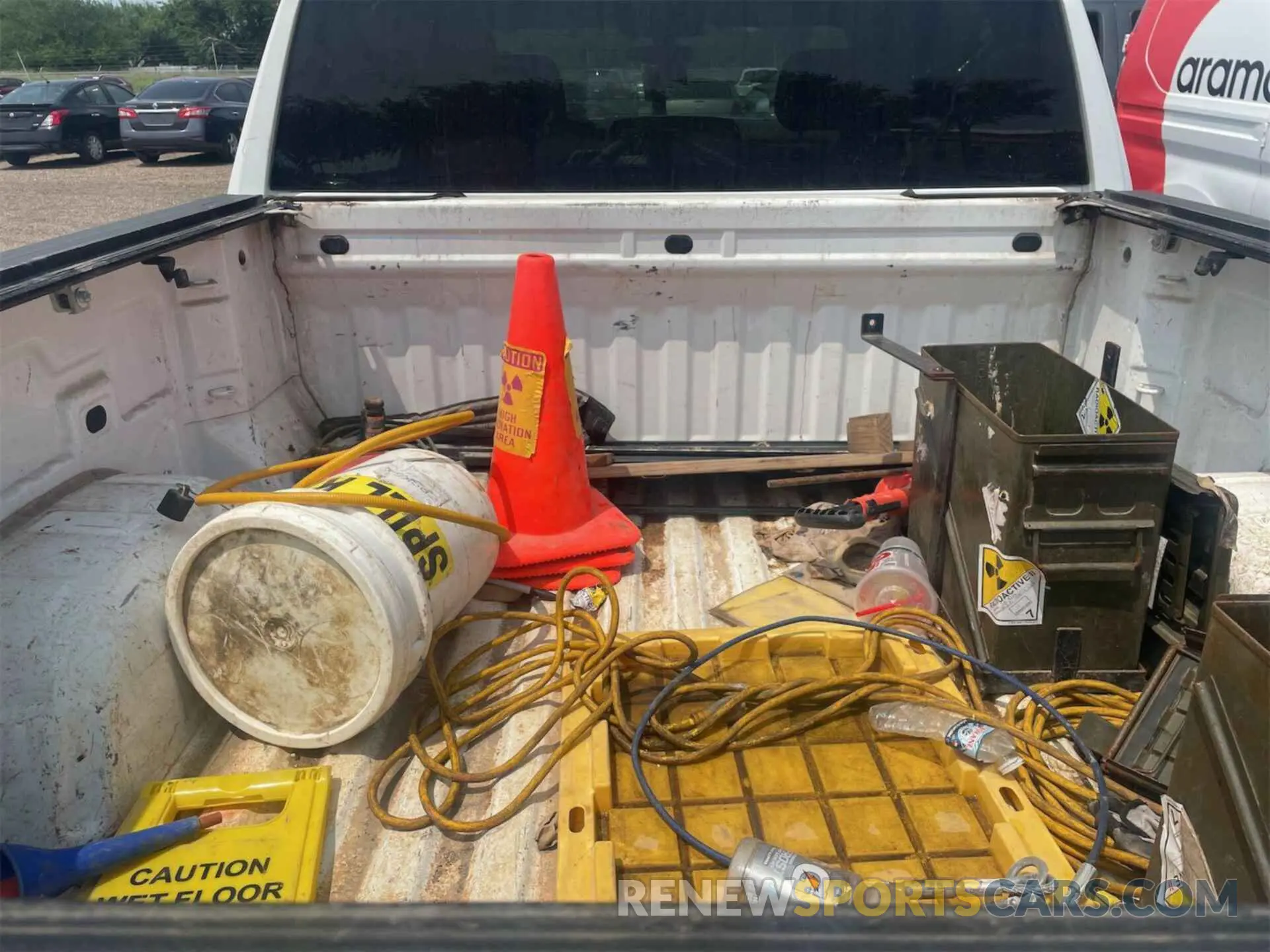 2 Photograph of a damaged car 3GCPWAEFXKG260856 CHEVROLET SILVERADO 1500 2019