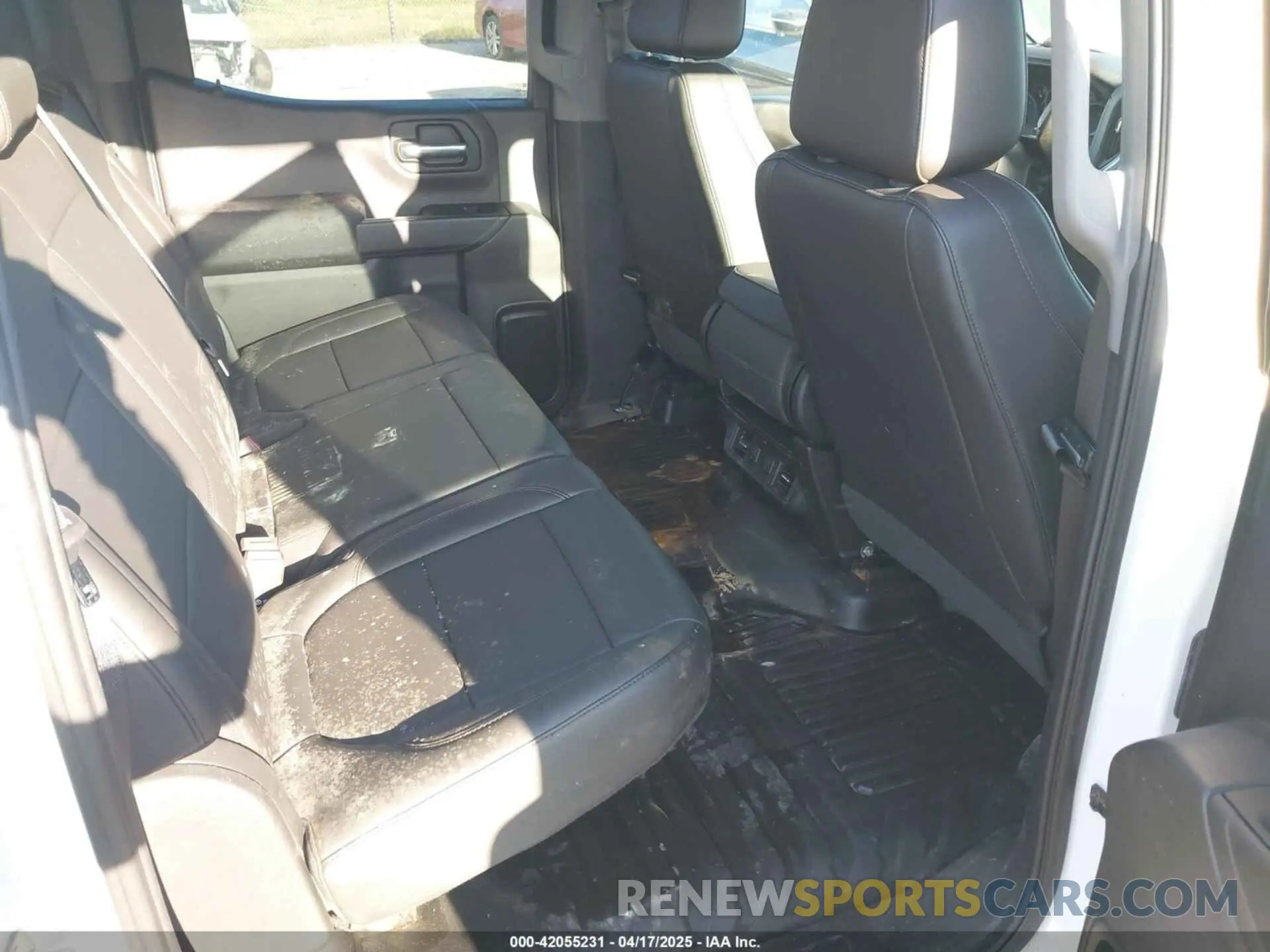8 Photograph of a damaged car 3GCPWAEH1KG129154 CHEVROLET SILVERADO 1500 2019