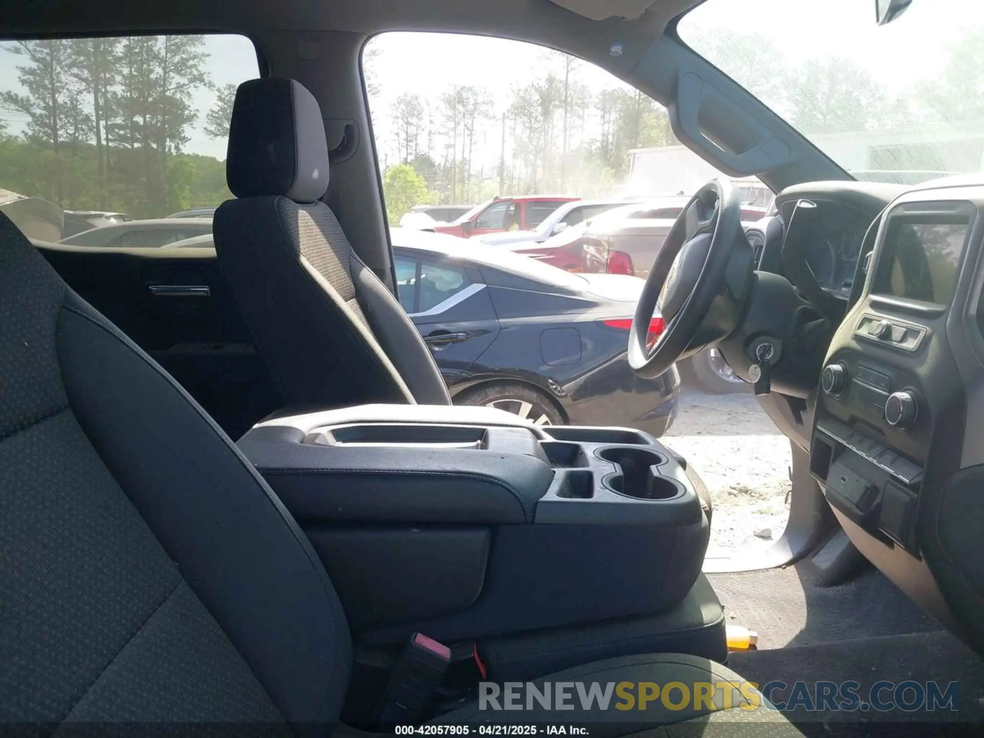5 Photograph of a damaged car 3GCPWBEH7KG268677 CHEVROLET SILVERADO 1500 2019