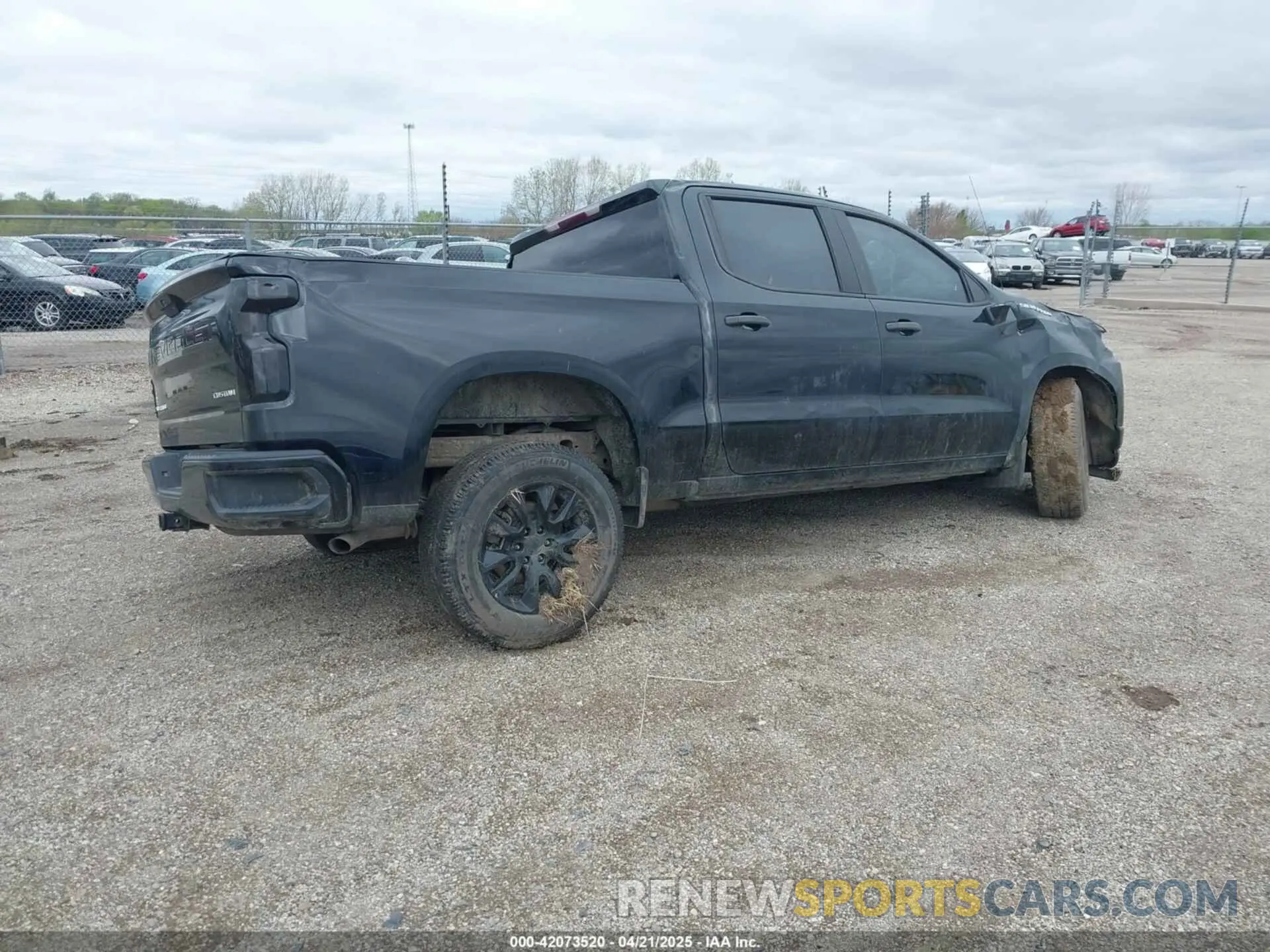 4 Photograph of a damaged car 3GCPWBEH9KG311609 CHEVROLET SILVERADO 1500 2019