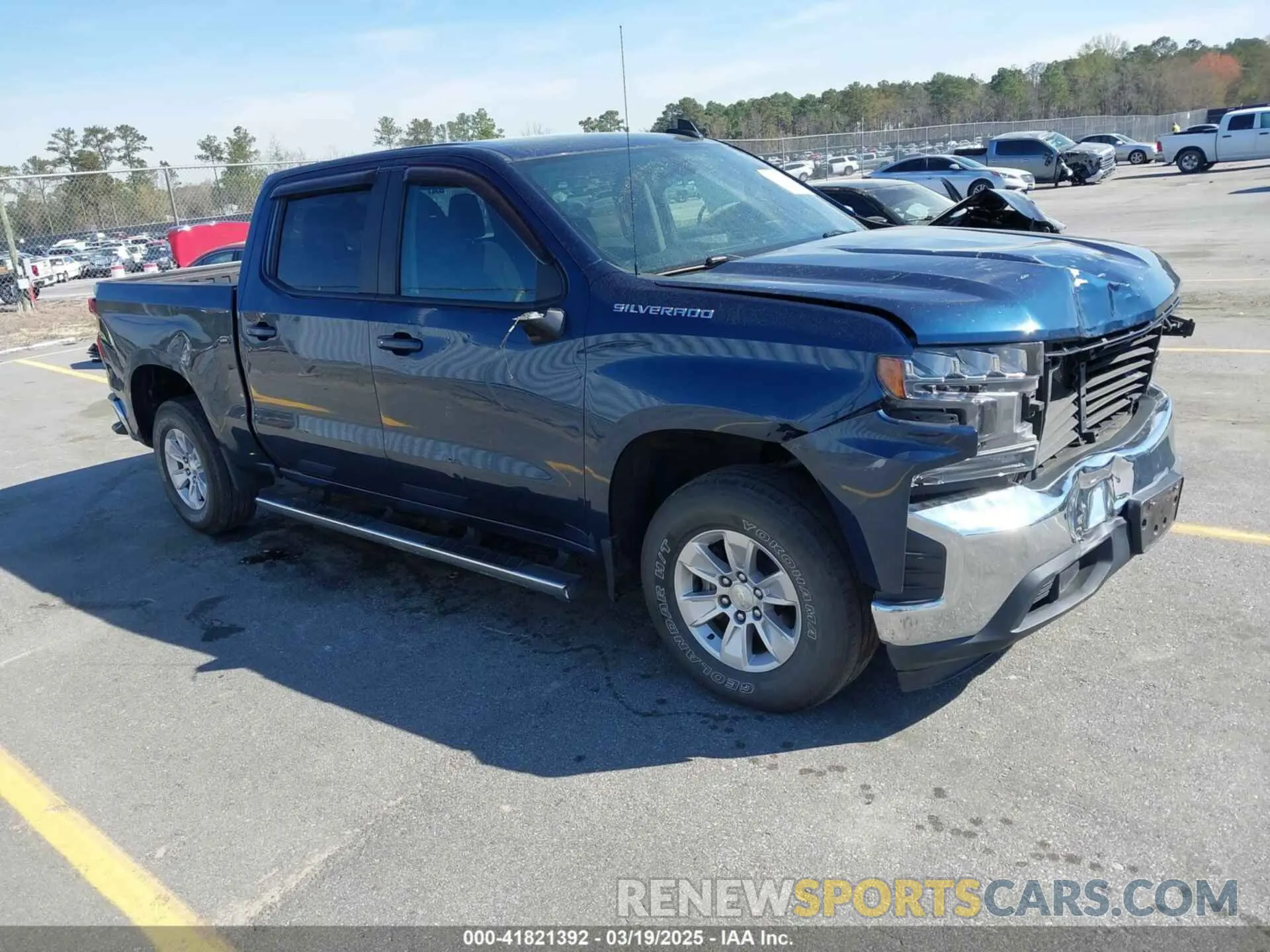 1 Photograph of a damaged car 3GCPWCED4KG153778 CHEVROLET SILVERADO 1500 2019