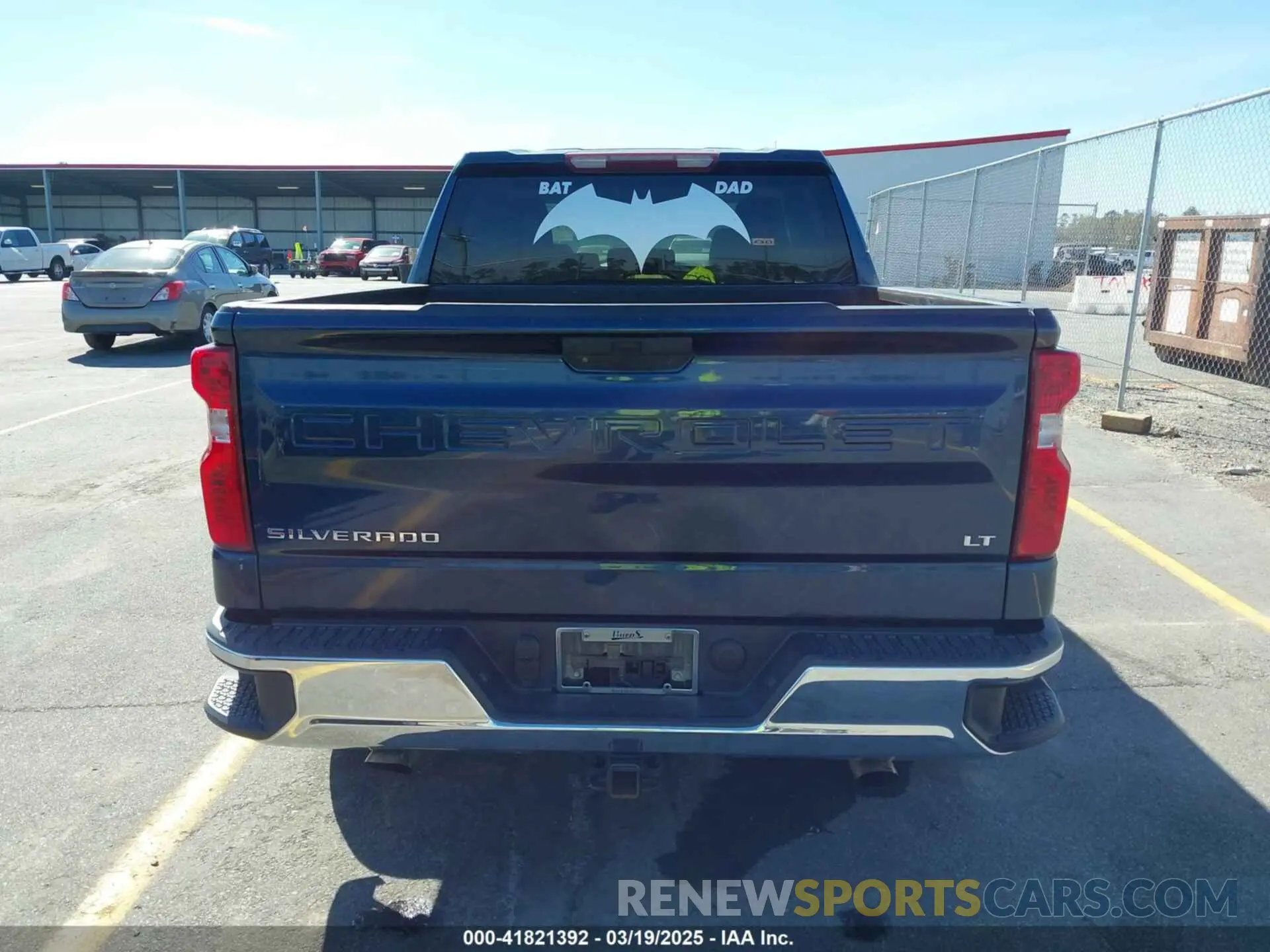 17 Photograph of a damaged car 3GCPWCED4KG153778 CHEVROLET SILVERADO 1500 2019