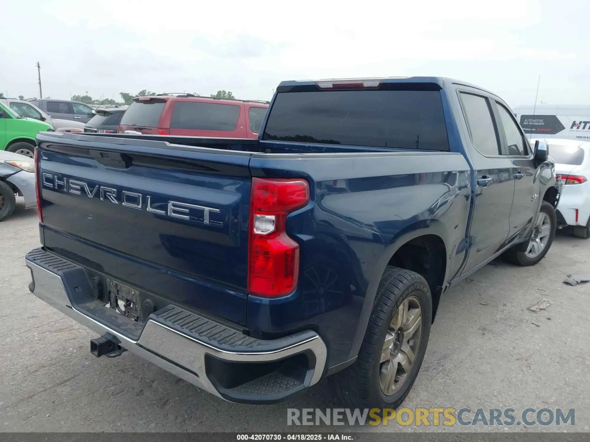 4 Photograph of a damaged car 3GCPWCED6KG142569 CHEVROLET SILVERADO 1500 2019