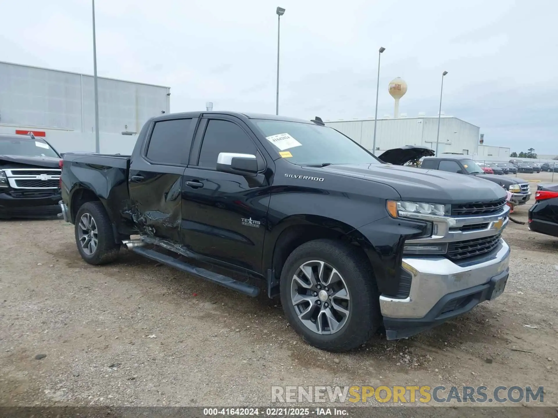 1 Photograph of a damaged car 3GCPWCED8KG255973 CHEVROLET SILVERADO 1500 2019