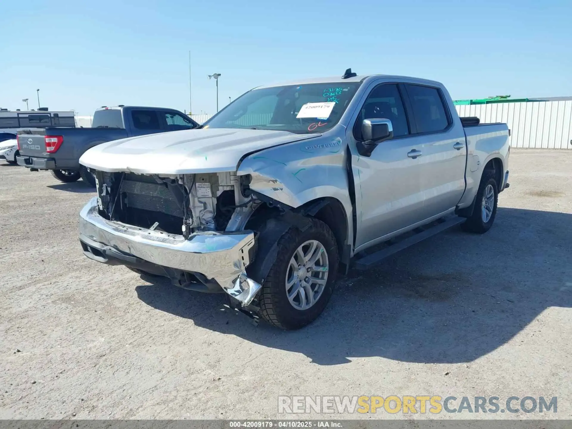 2 Photograph of a damaged car 3GCPWCED9KG101661 CHEVROLET SILVERADO 1500 2019