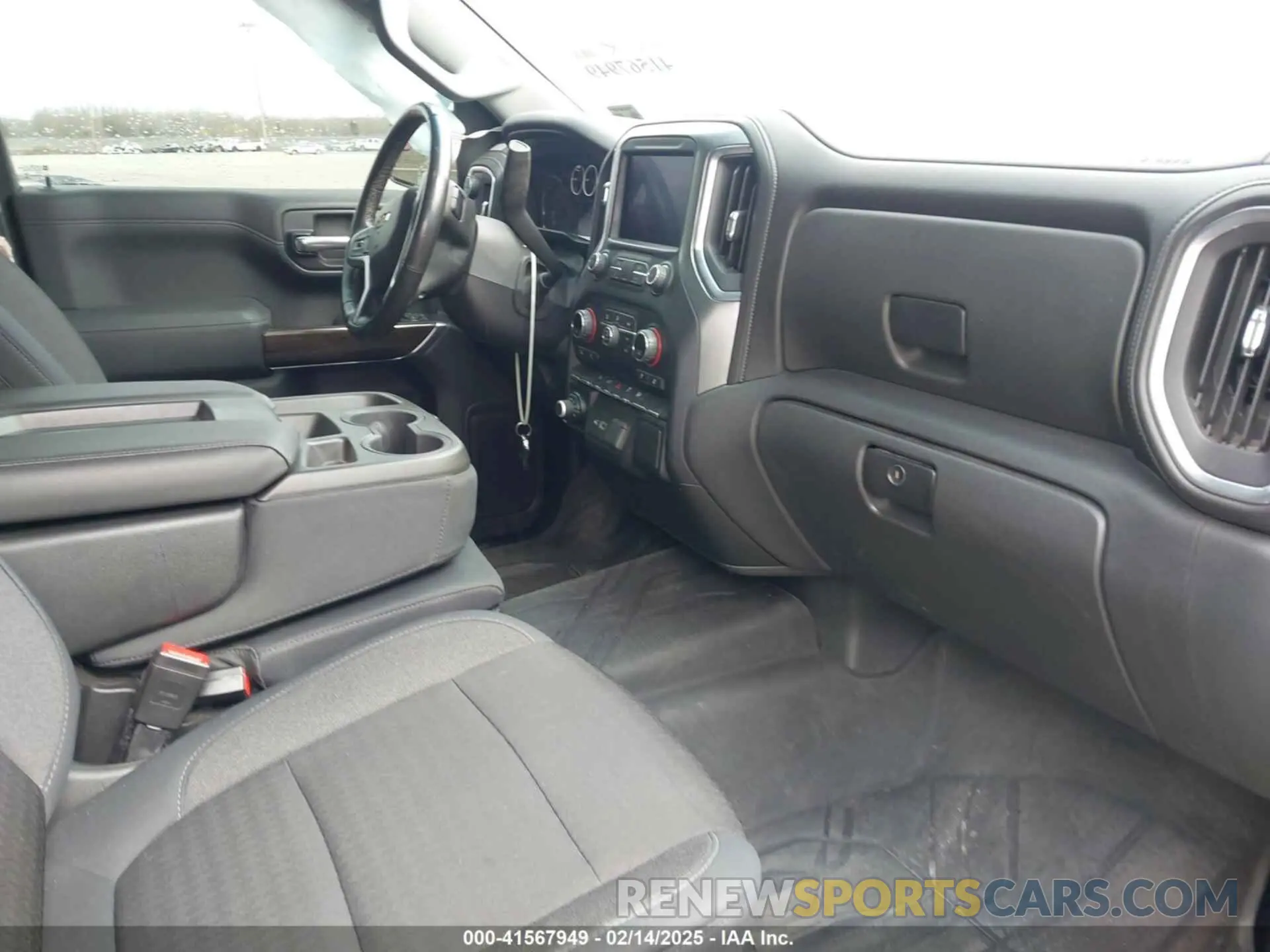5 Photograph of a damaged car 3GCPWCEDXKG114113 CHEVROLET SILVERADO 1500 2019