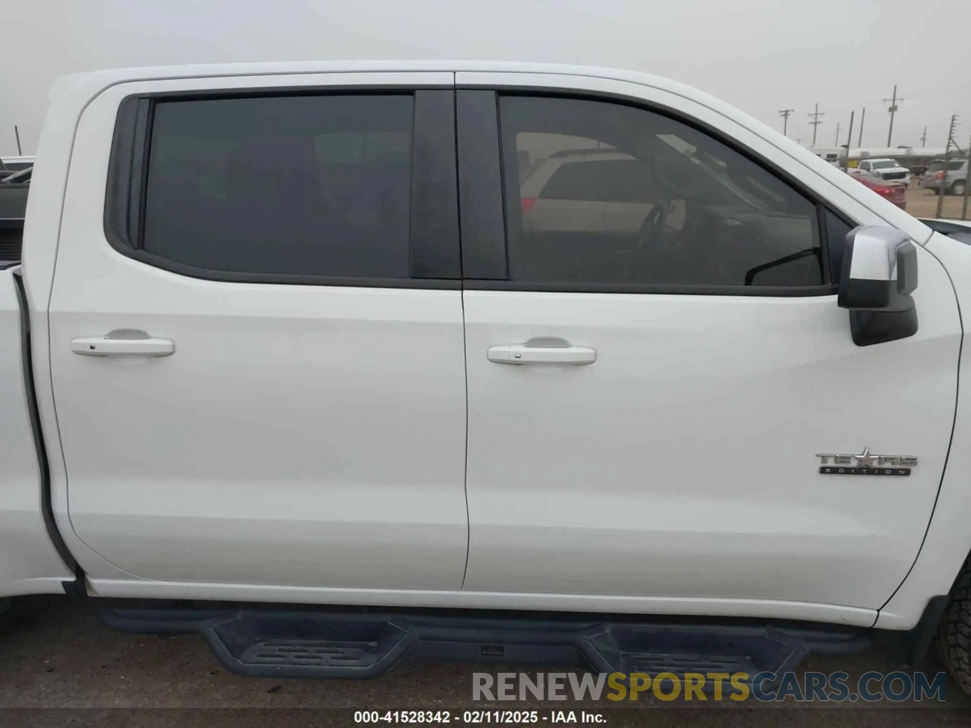 13 Photograph of a damaged car 3GCPWCEK0KG209908 CHEVROLET SILVERADO 1500 2019