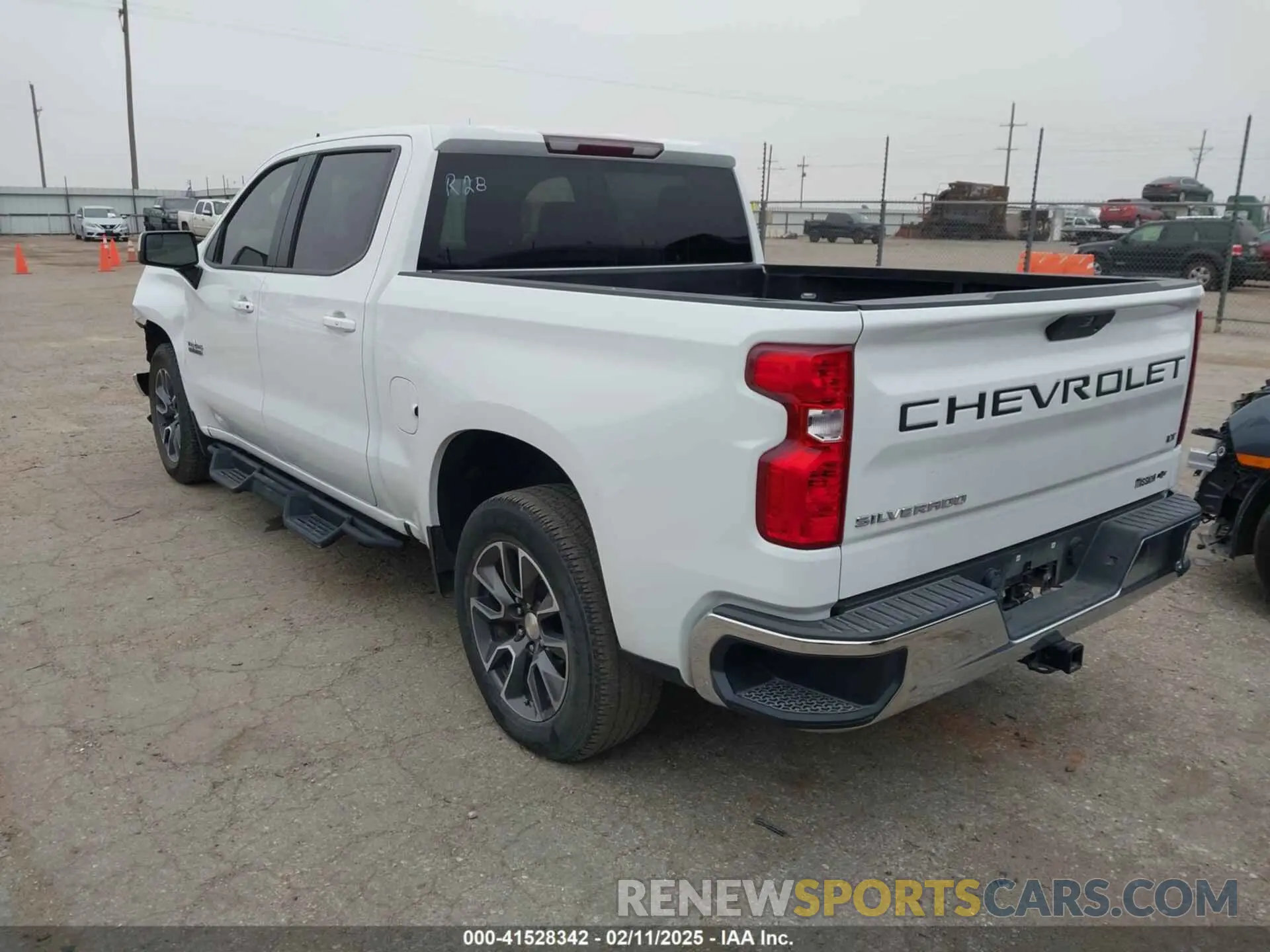 3 Photograph of a damaged car 3GCPWCEK0KG209908 CHEVROLET SILVERADO 1500 2019