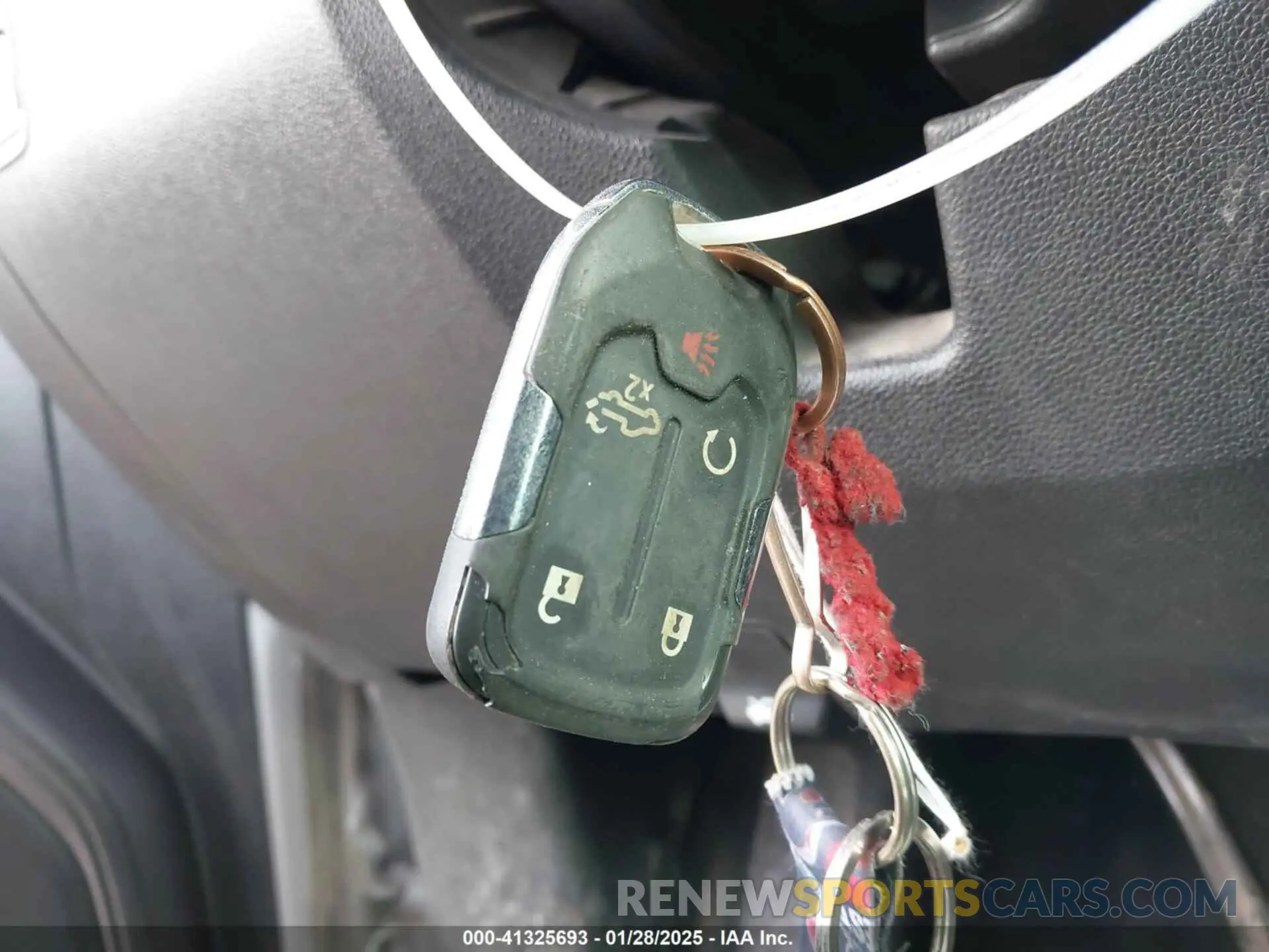 11 Photograph of a damaged car 3GCPWCEK8KG124931 CHEVROLET SILVERADO 1500 2019