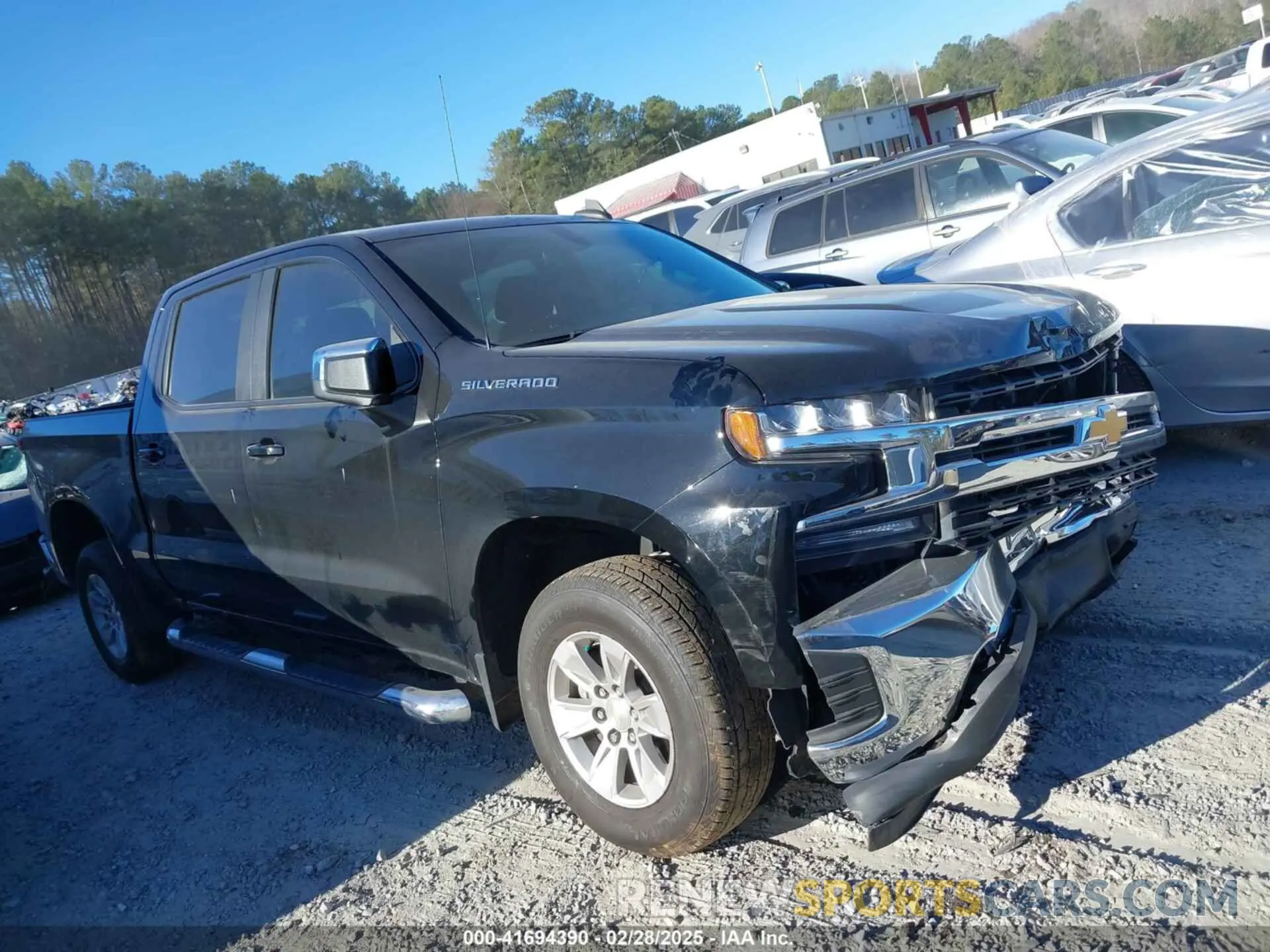 13 Photograph of a damaged car 3GCPWCEK9KG135825 CHEVROLET SILVERADO 1500 2019