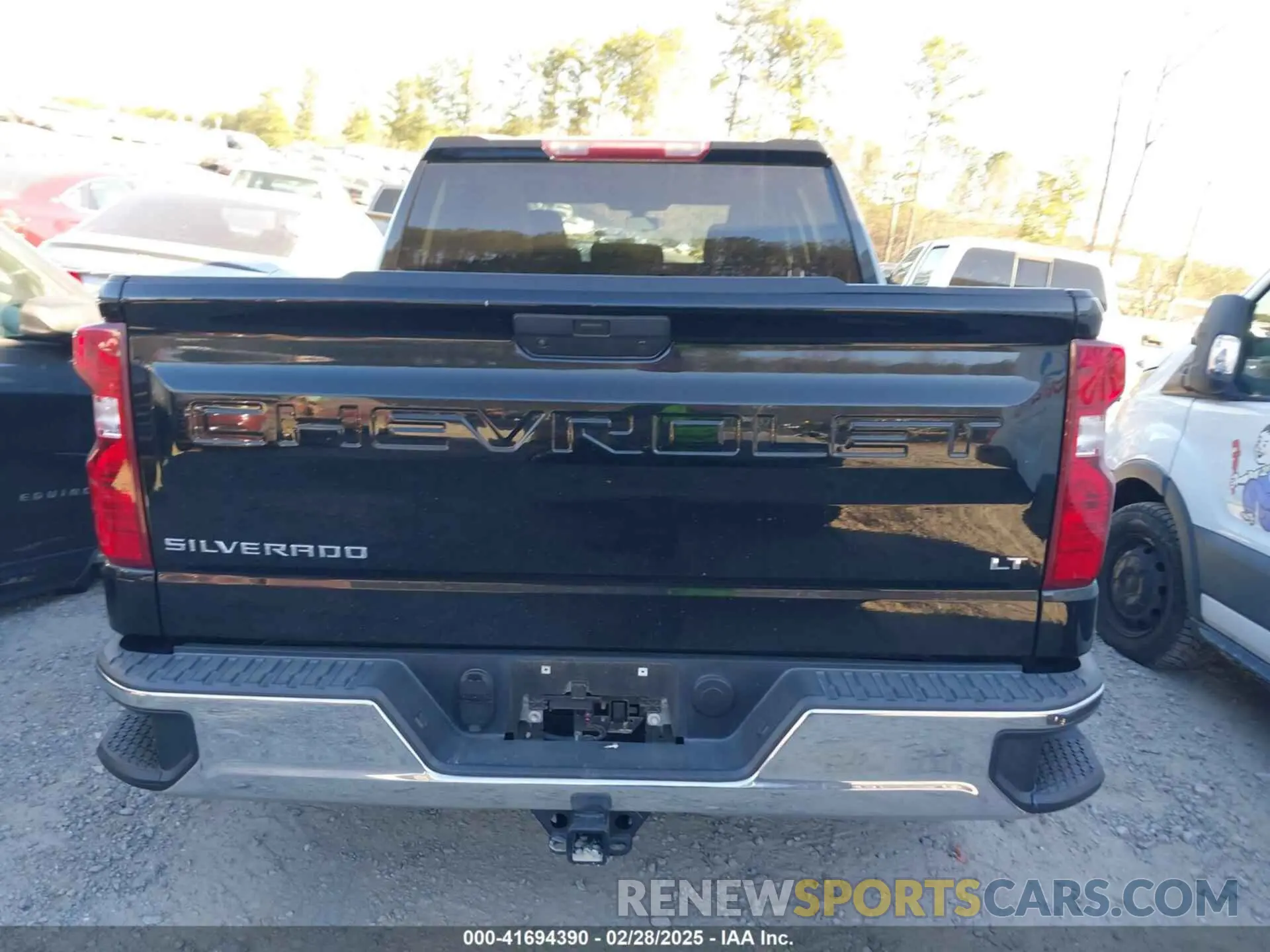 16 Photograph of a damaged car 3GCPWCEK9KG135825 CHEVROLET SILVERADO 1500 2019