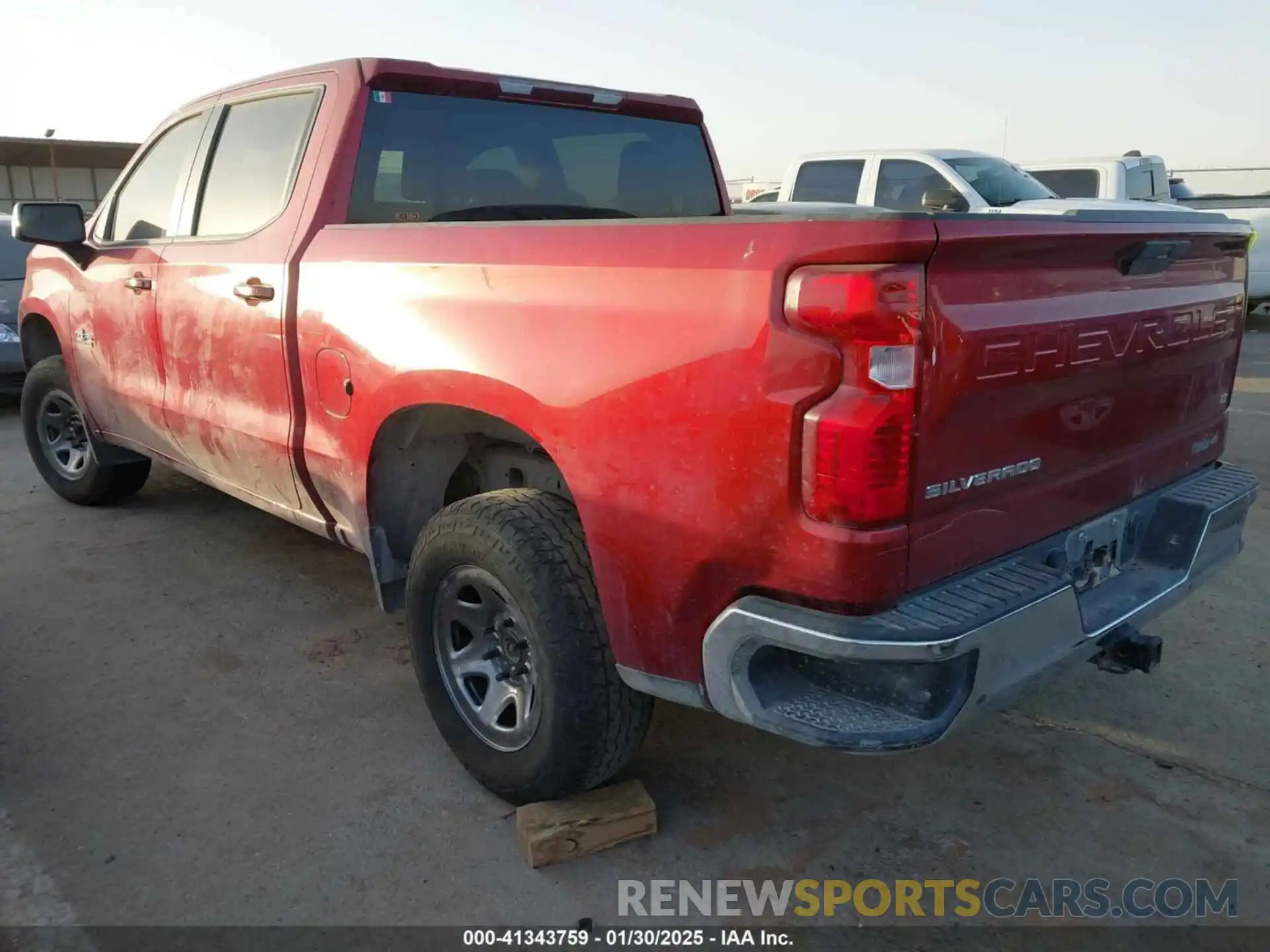 3 Photograph of a damaged car 3GCPWCEKXKG211715 CHEVROLET SILVERADO 1500 2019