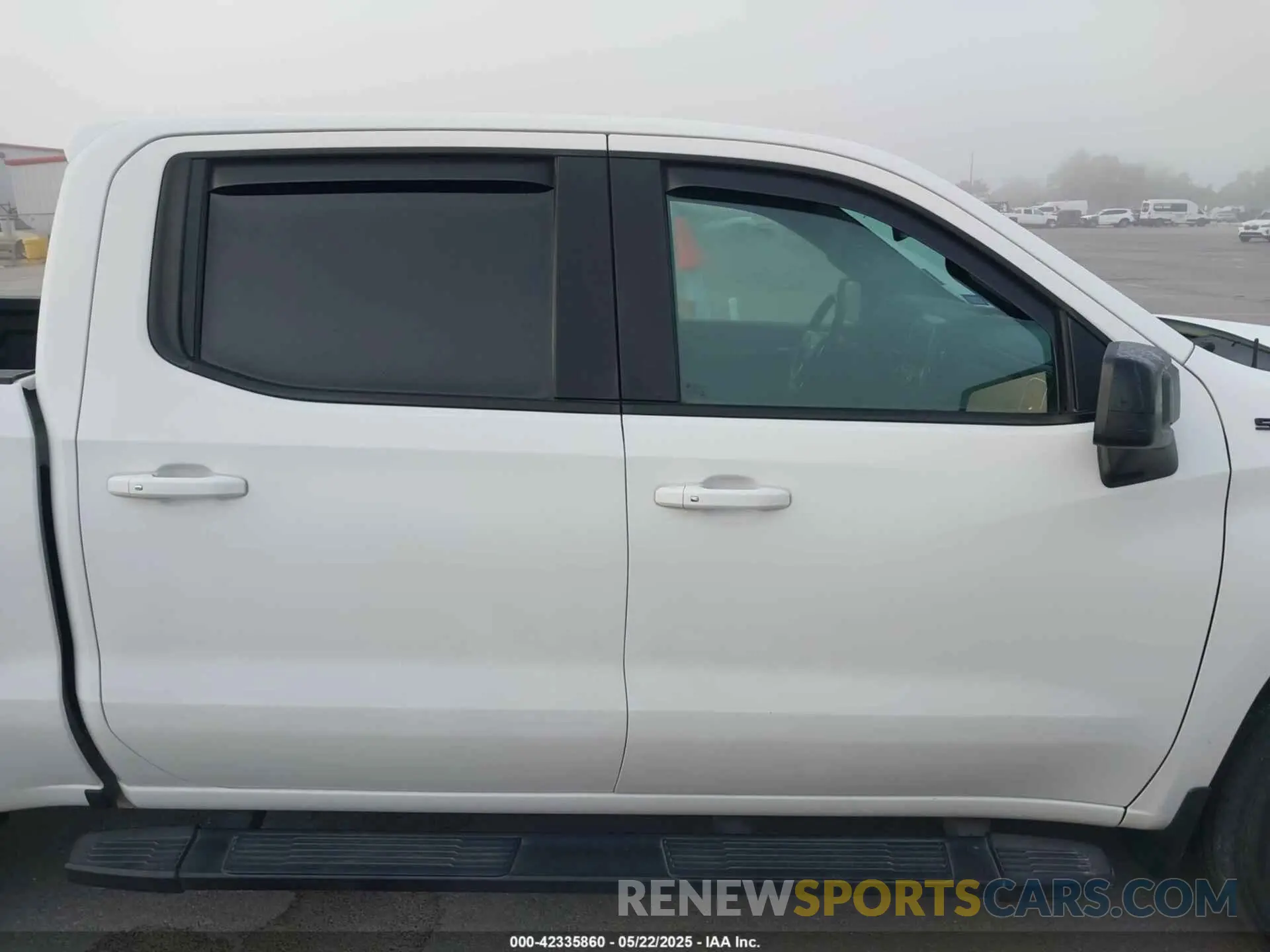 13 Photograph of a damaged car 3GCPWDED1KG254900 CHEVROLET SILVERADO 1500 2019