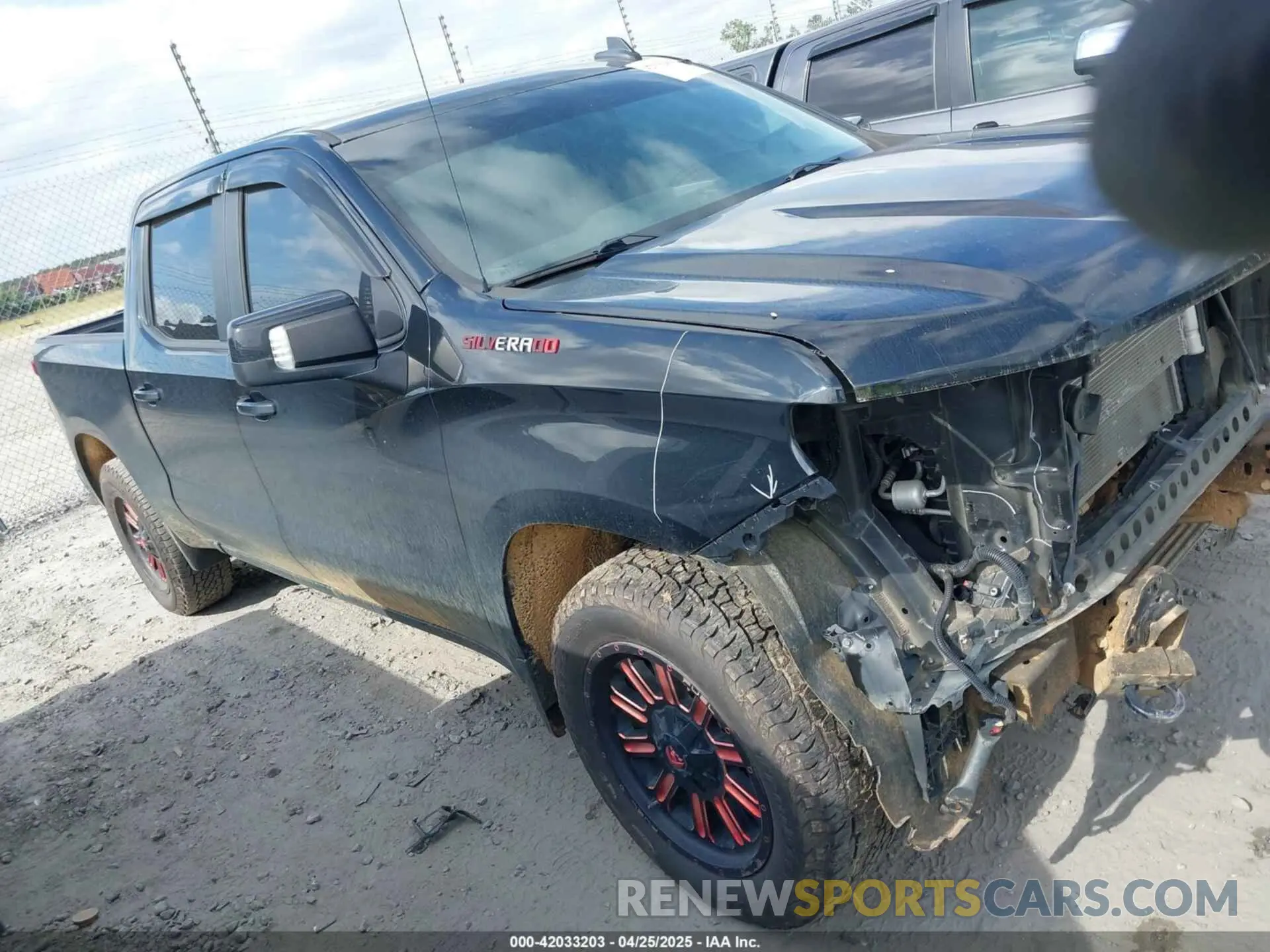 13 Photograph of a damaged car 3GCPWDED2KG284066 CHEVROLET SILVERADO 1500 2019