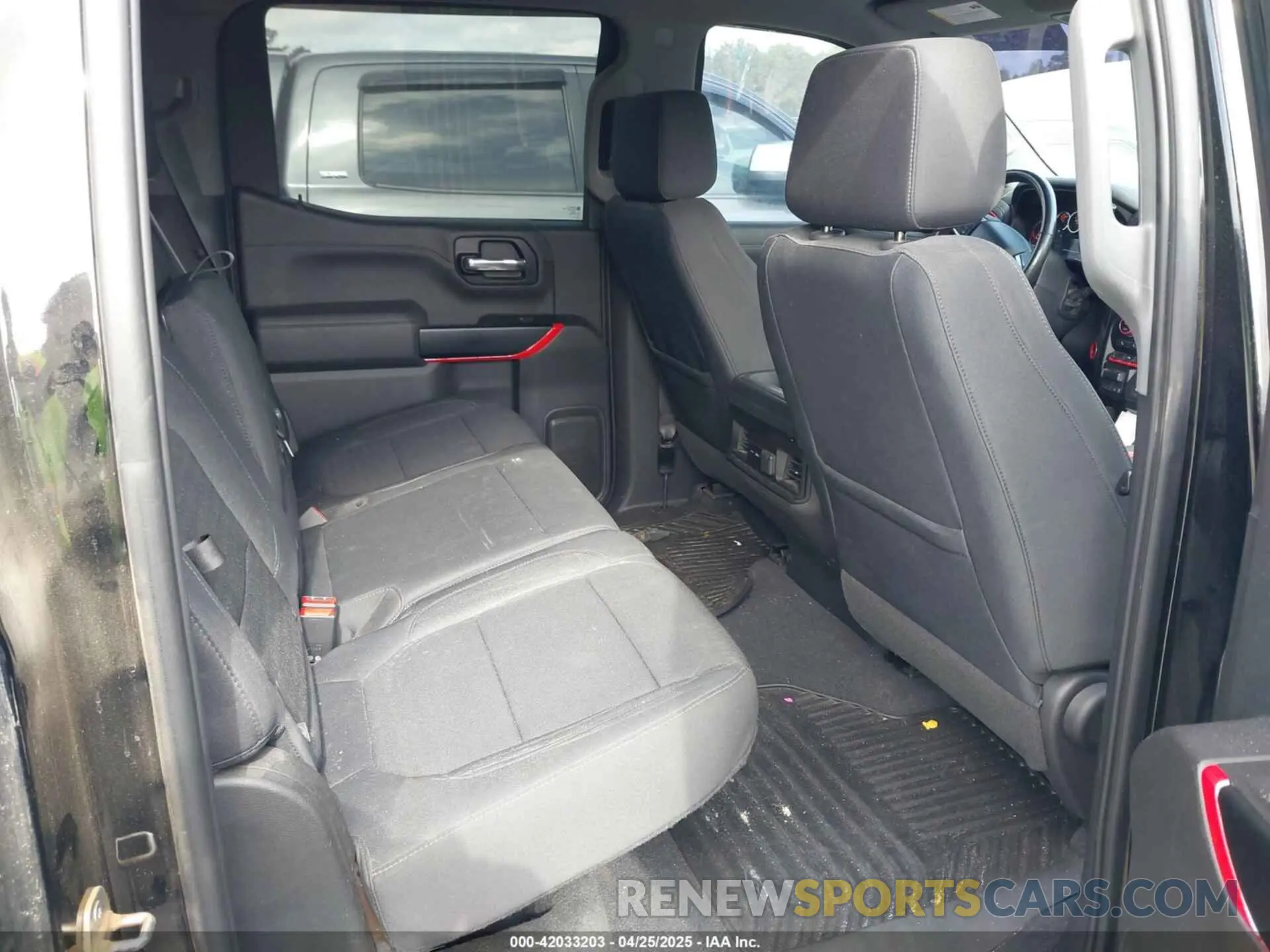 8 Photograph of a damaged car 3GCPWDED2KG284066 CHEVROLET SILVERADO 1500 2019