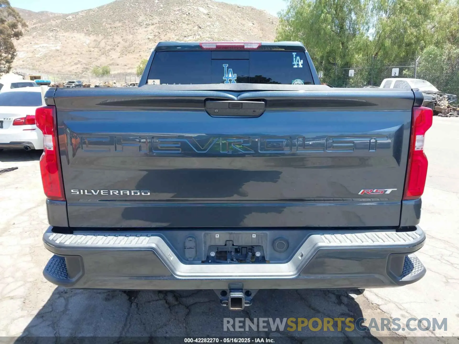 16 Photograph of a damaged car 3GCPWDED3KG171520 CHEVROLET SILVERADO 1500 2019