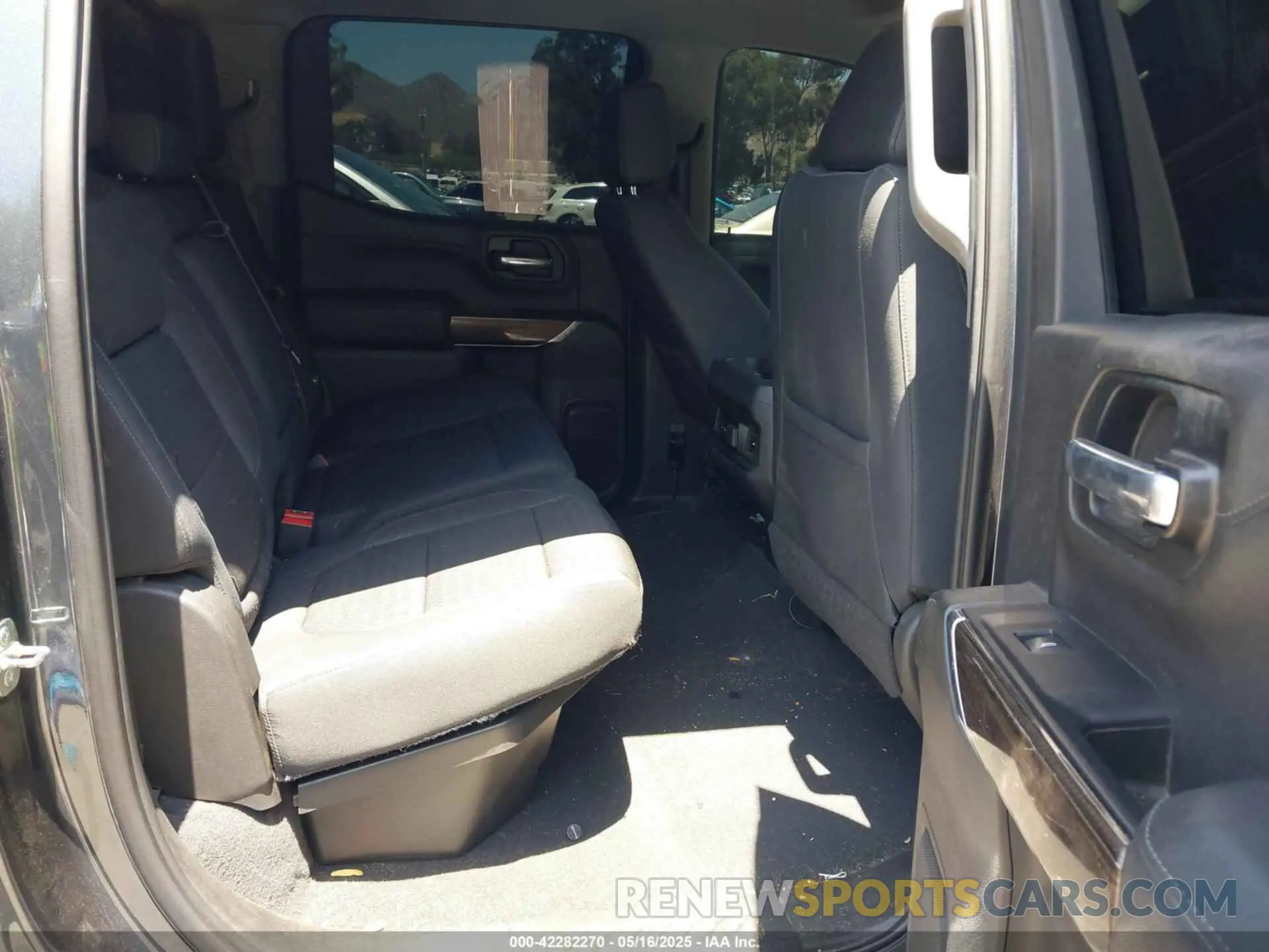 8 Photograph of a damaged car 3GCPWDED3KG171520 CHEVROLET SILVERADO 1500 2019