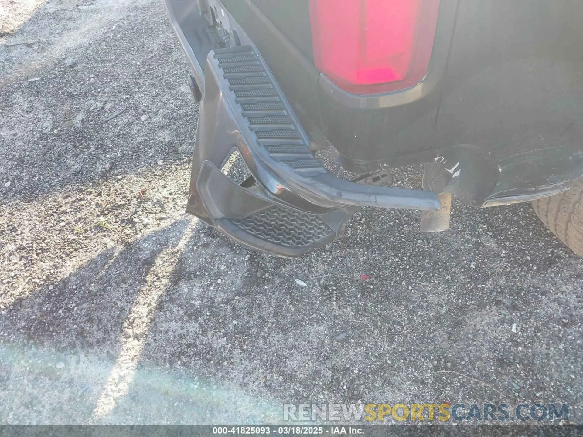 6 Photograph of a damaged car 3GCPWDED6KG125339 CHEVROLET SILVERADO 1500 2019
