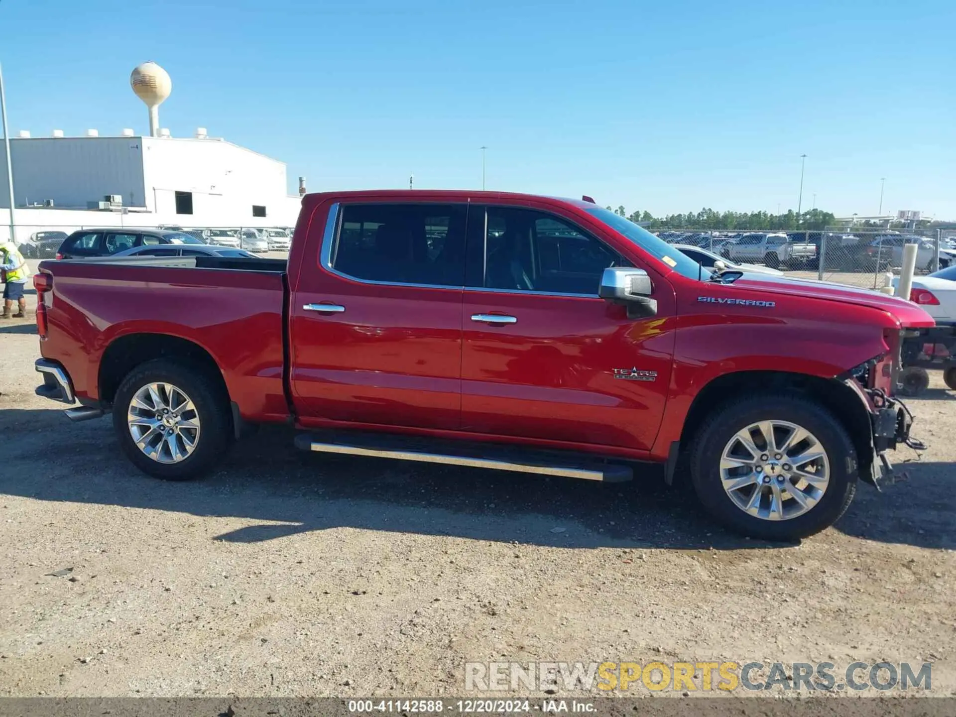 14 Photograph of a damaged car 3GCPWEEDXKG117721 CHEVROLET SILVERADO 1500 2019