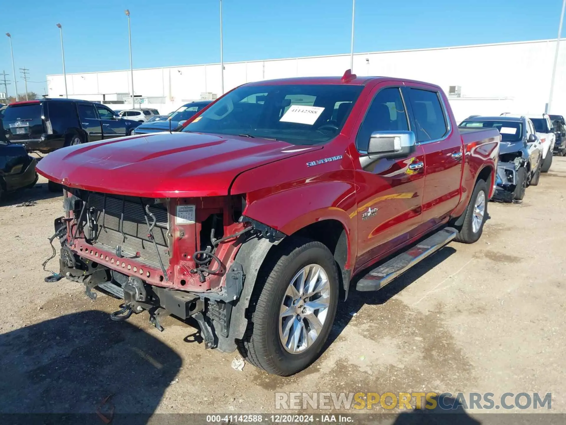 2 Photograph of a damaged car 3GCPWEEDXKG117721 CHEVROLET SILVERADO 1500 2019