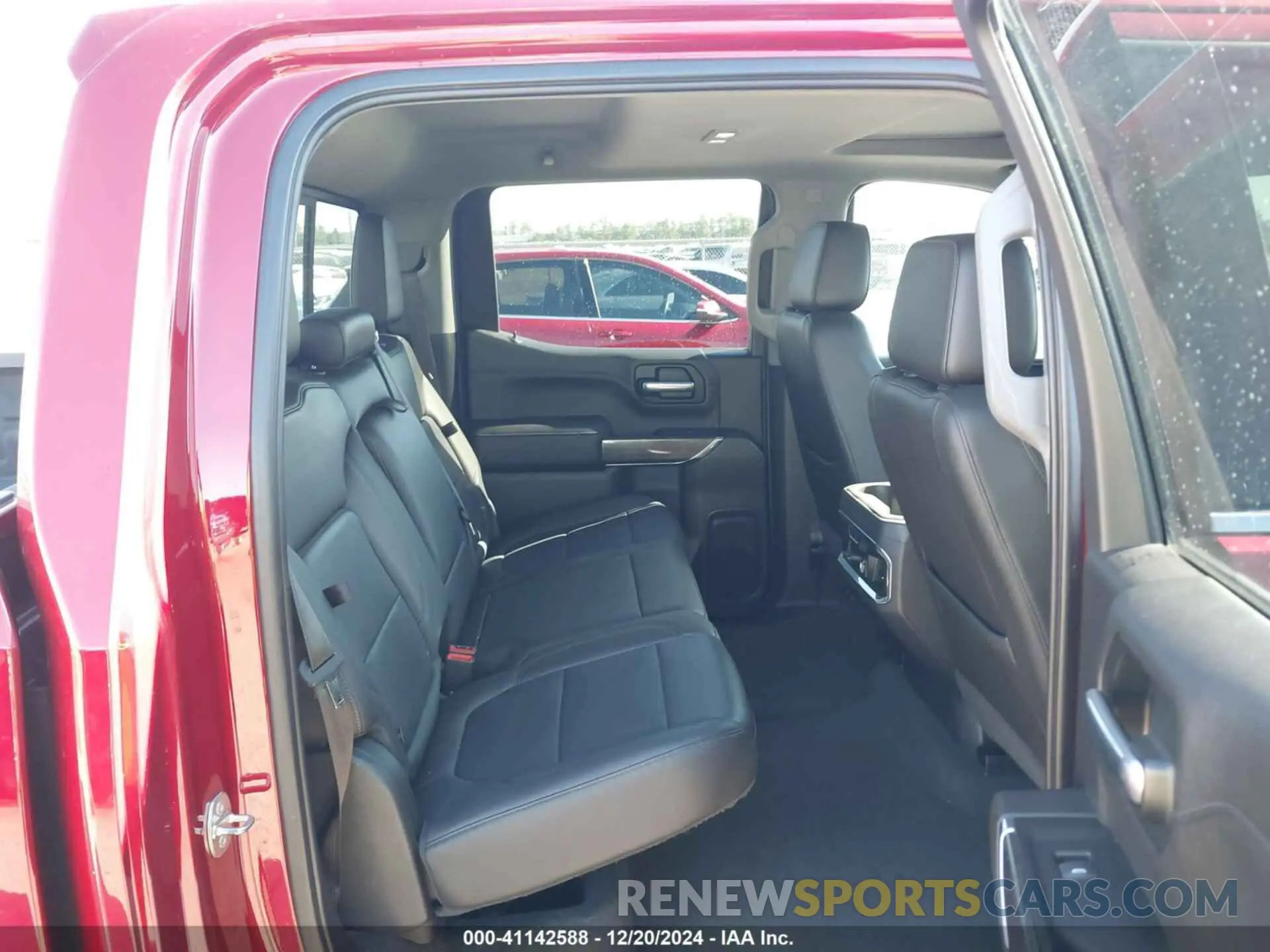 8 Photograph of a damaged car 3GCPWEEDXKG117721 CHEVROLET SILVERADO 1500 2019