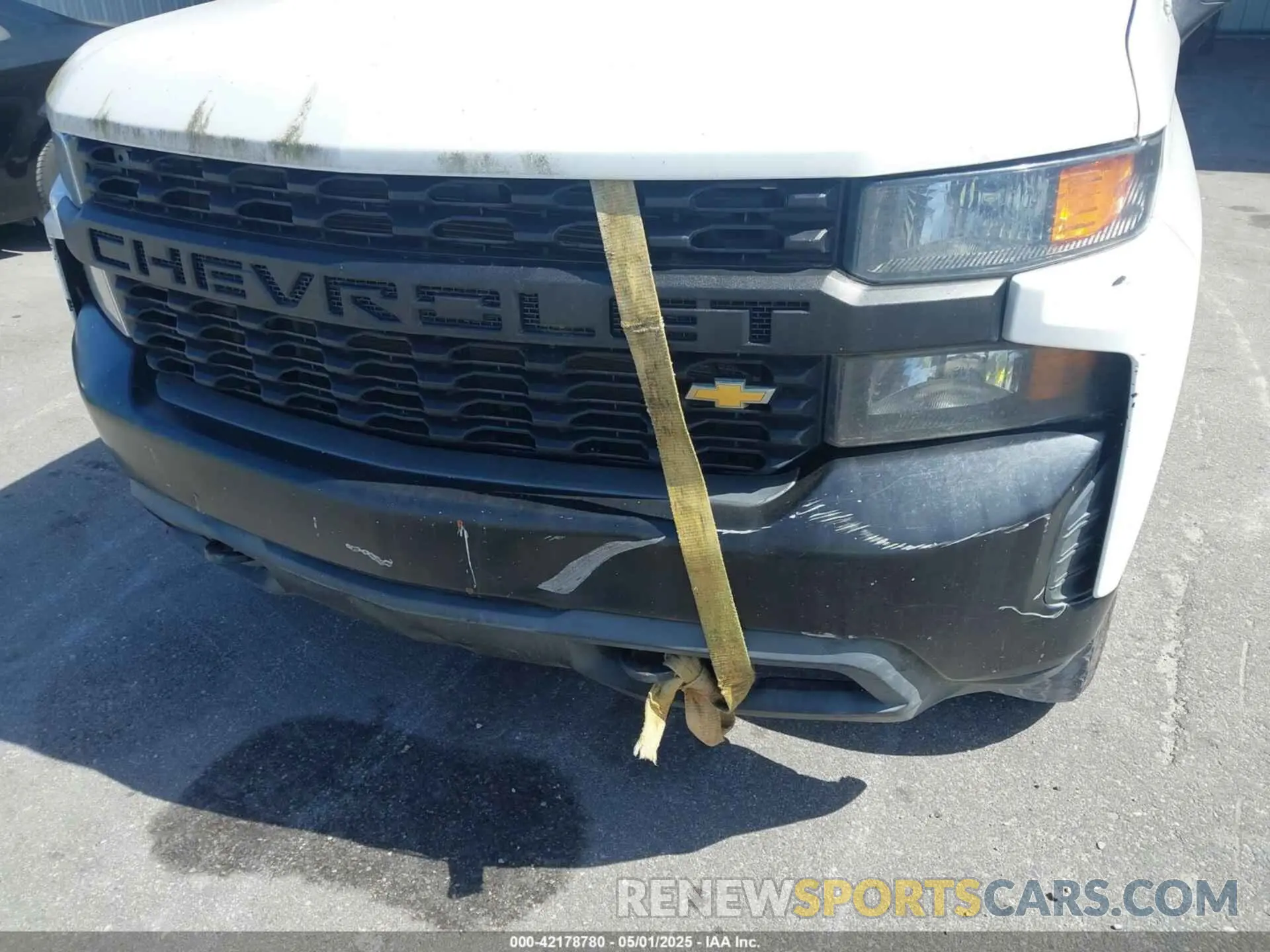 17 Photograph of a damaged car 3GCPYAEH8KG129727 CHEVROLET SILVERADO 1500 2019