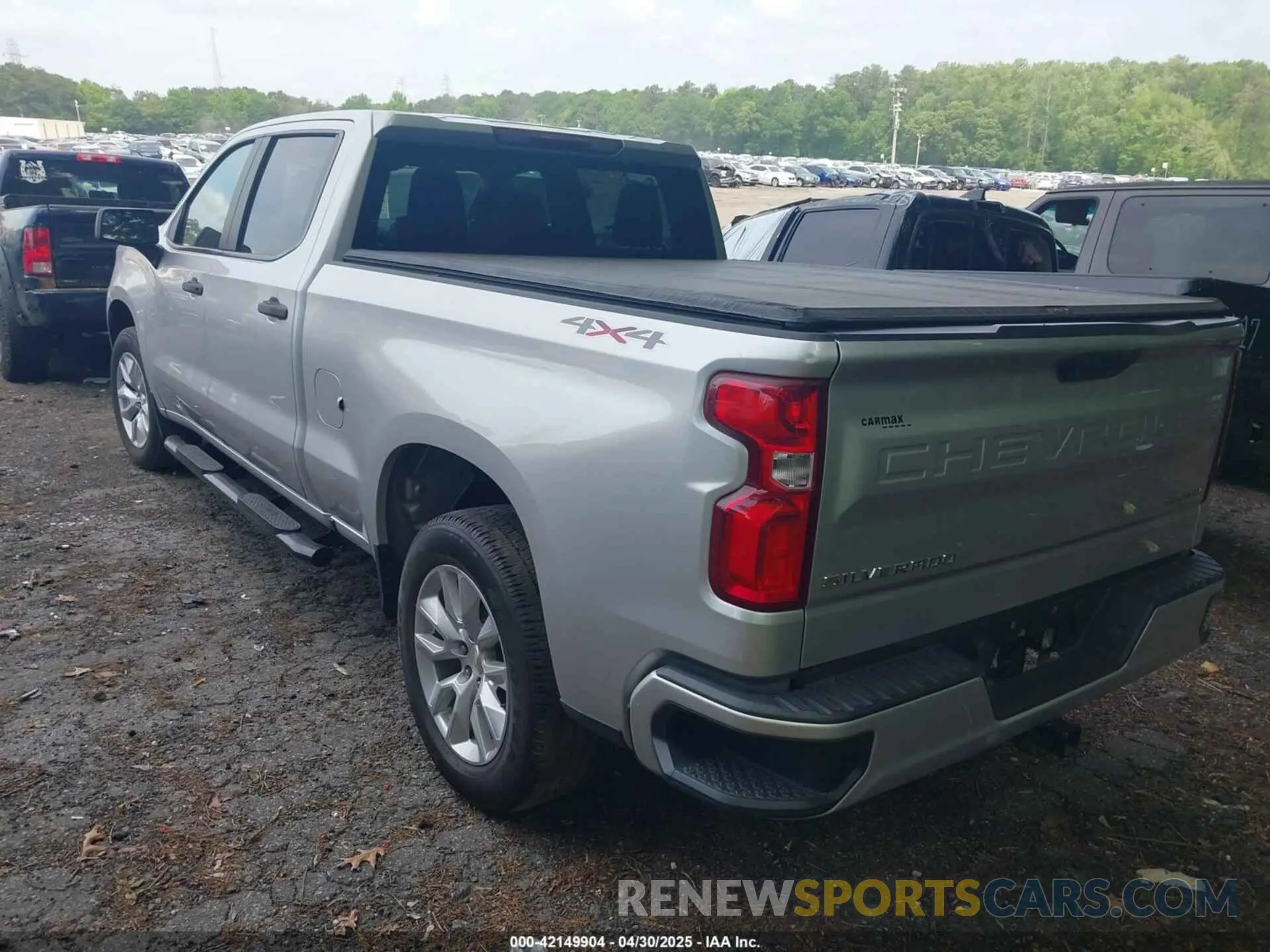3 Photograph of a damaged car 3GCPYBEH7KG216525 CHEVROLET SILVERADO 1500 2019