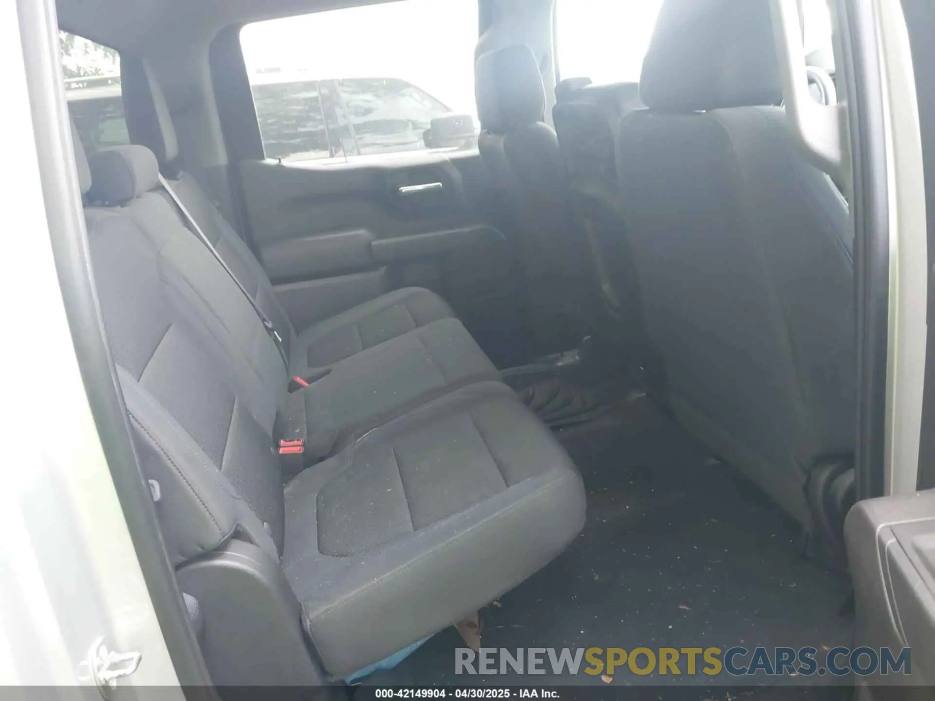 8 Photograph of a damaged car 3GCPYBEH7KG216525 CHEVROLET SILVERADO 1500 2019