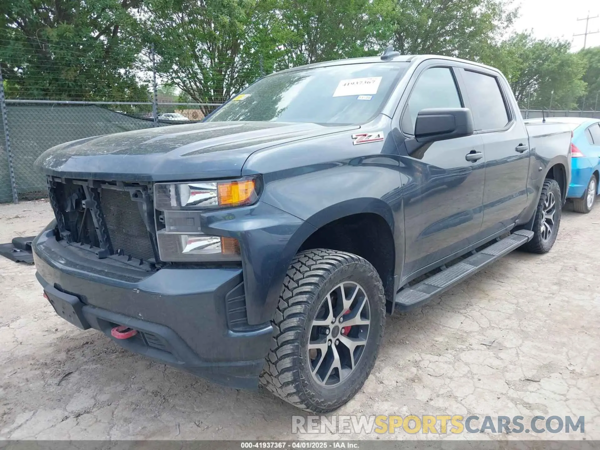 2 Photograph of a damaged car 3GCPYBEH9KG238011 CHEVROLET SILVERADO 1500 2019