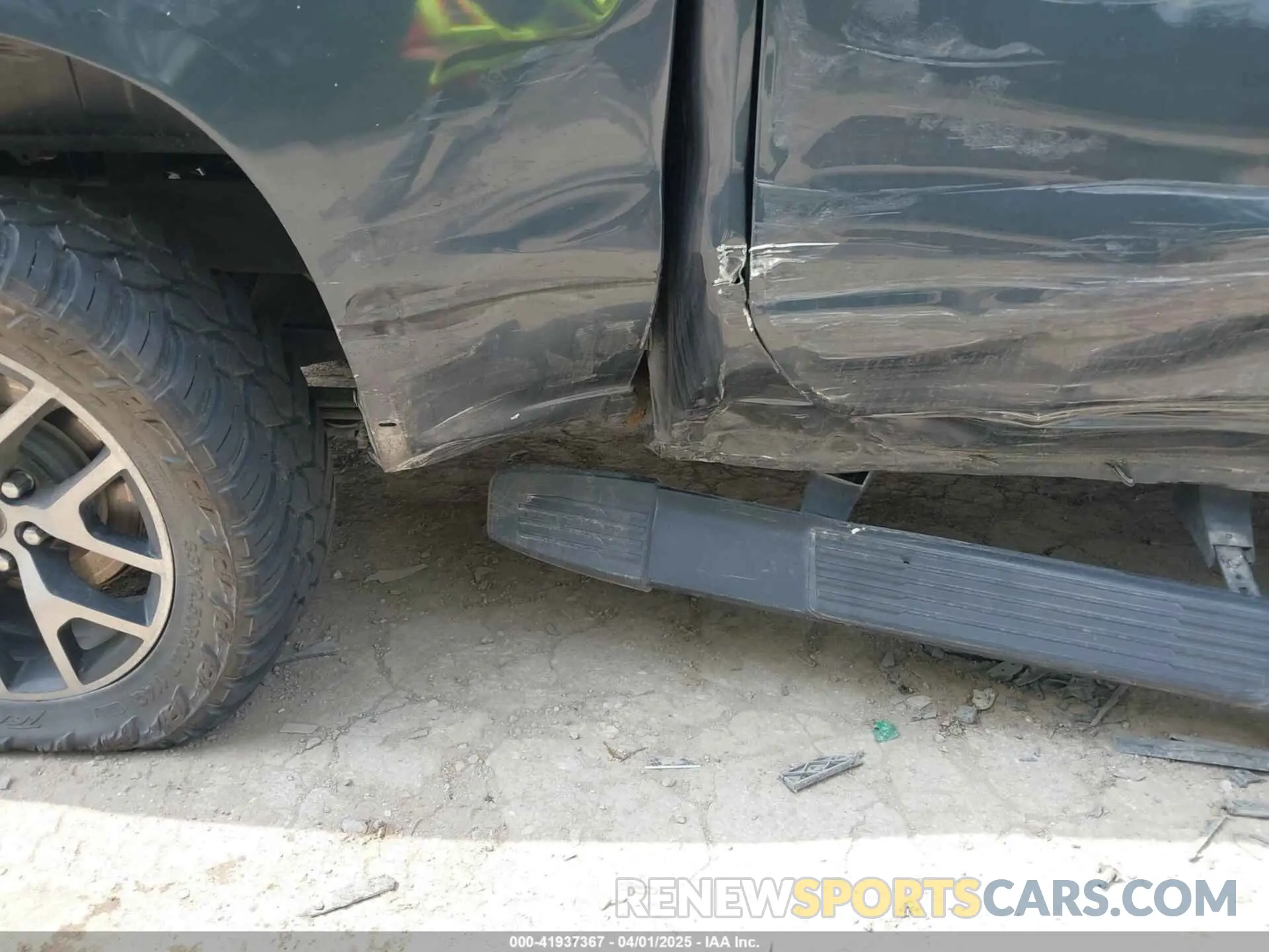 6 Photograph of a damaged car 3GCPYBEH9KG238011 CHEVROLET SILVERADO 1500 2019
