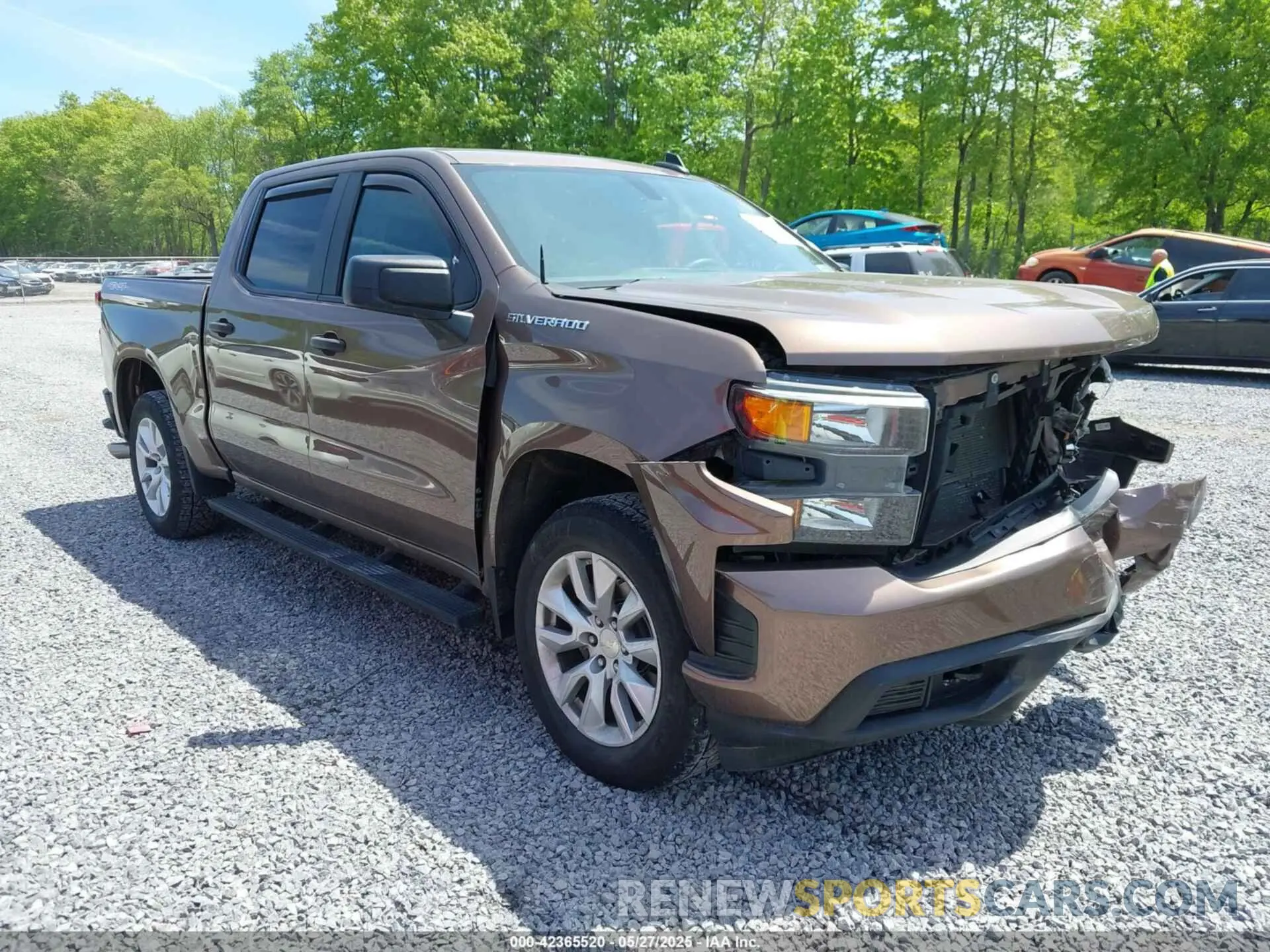 1 Photograph of a damaged car 3GCPYBEHXKG241256 CHEVROLET SILVERADO 1500 2019