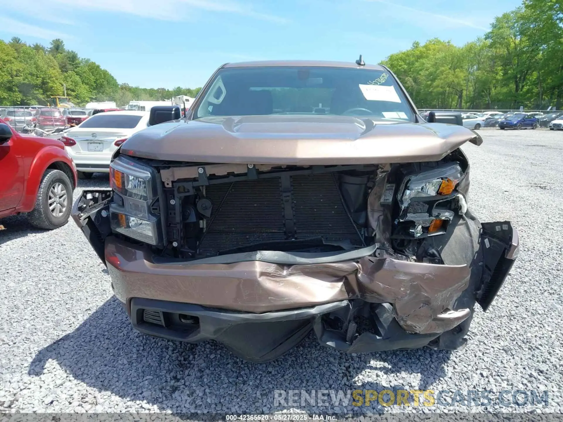 12 Photograph of a damaged car 3GCPYBEHXKG241256 CHEVROLET SILVERADO 1500 2019