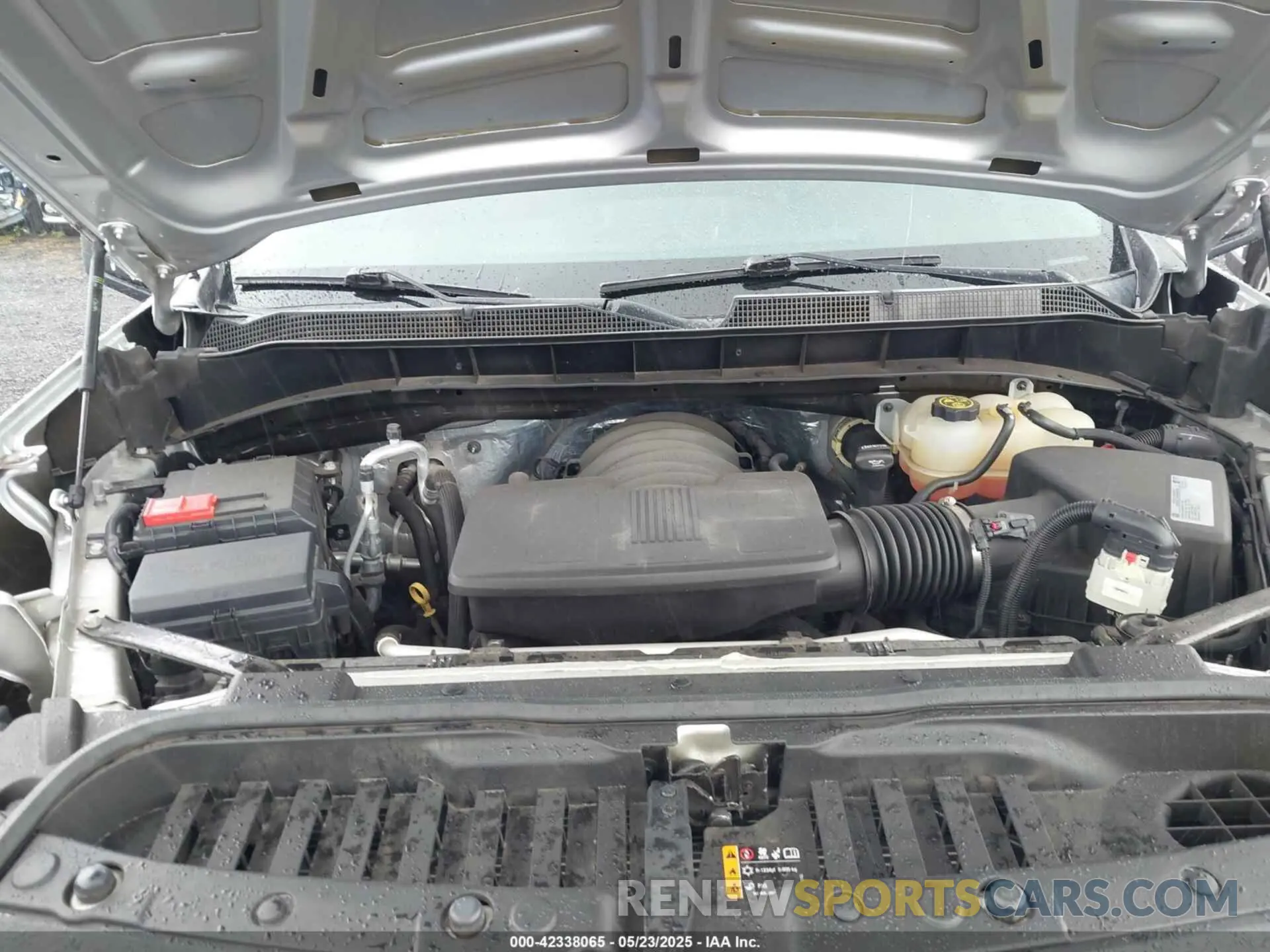 10 Photograph of a damaged car 3GCPYCEF9KG311673 CHEVROLET SILVERADO 1500 2019